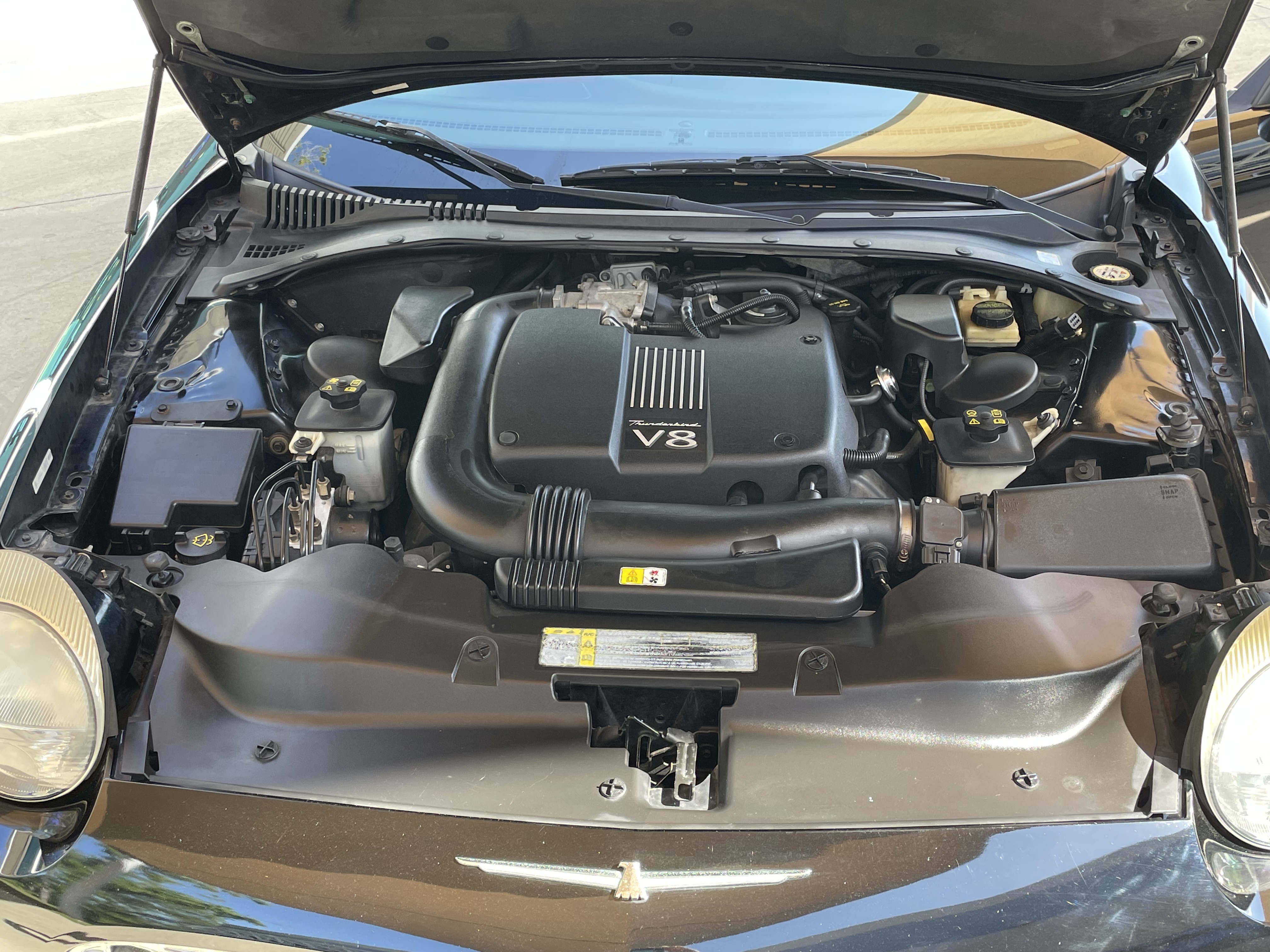 Vehicle photo 17