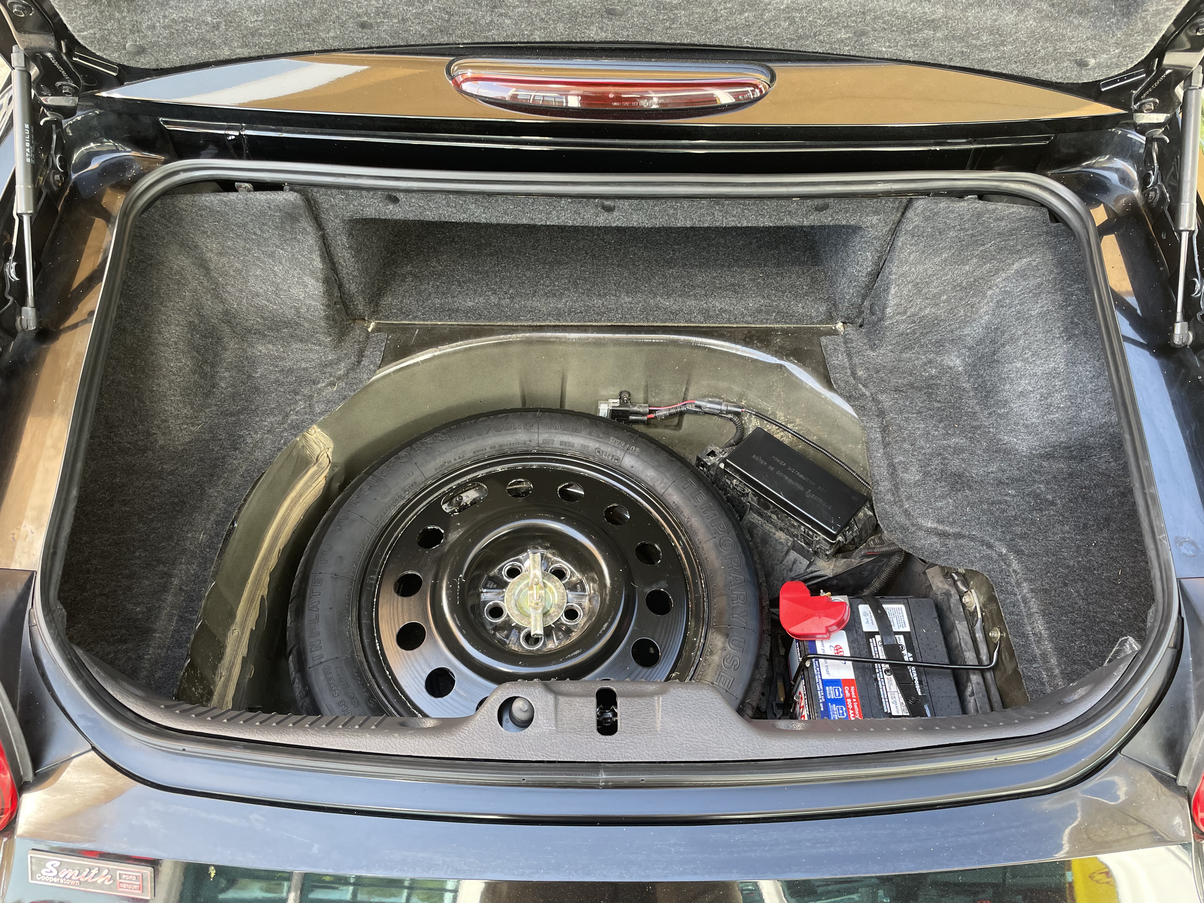 Vehicle photo 40
