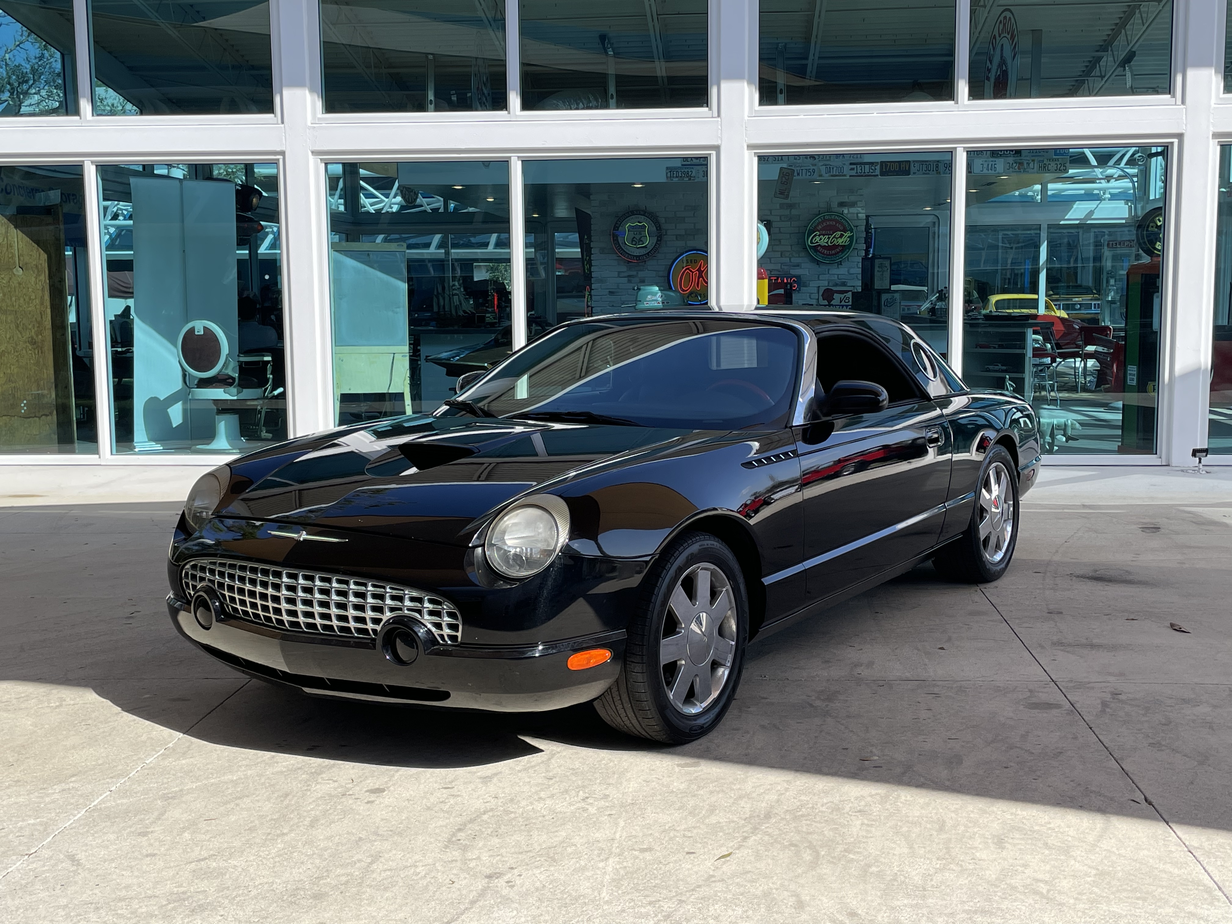 2002 Ford Thunderbird
