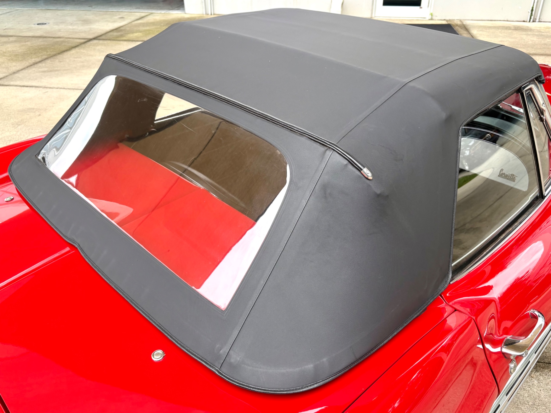 Vehicle photo 26