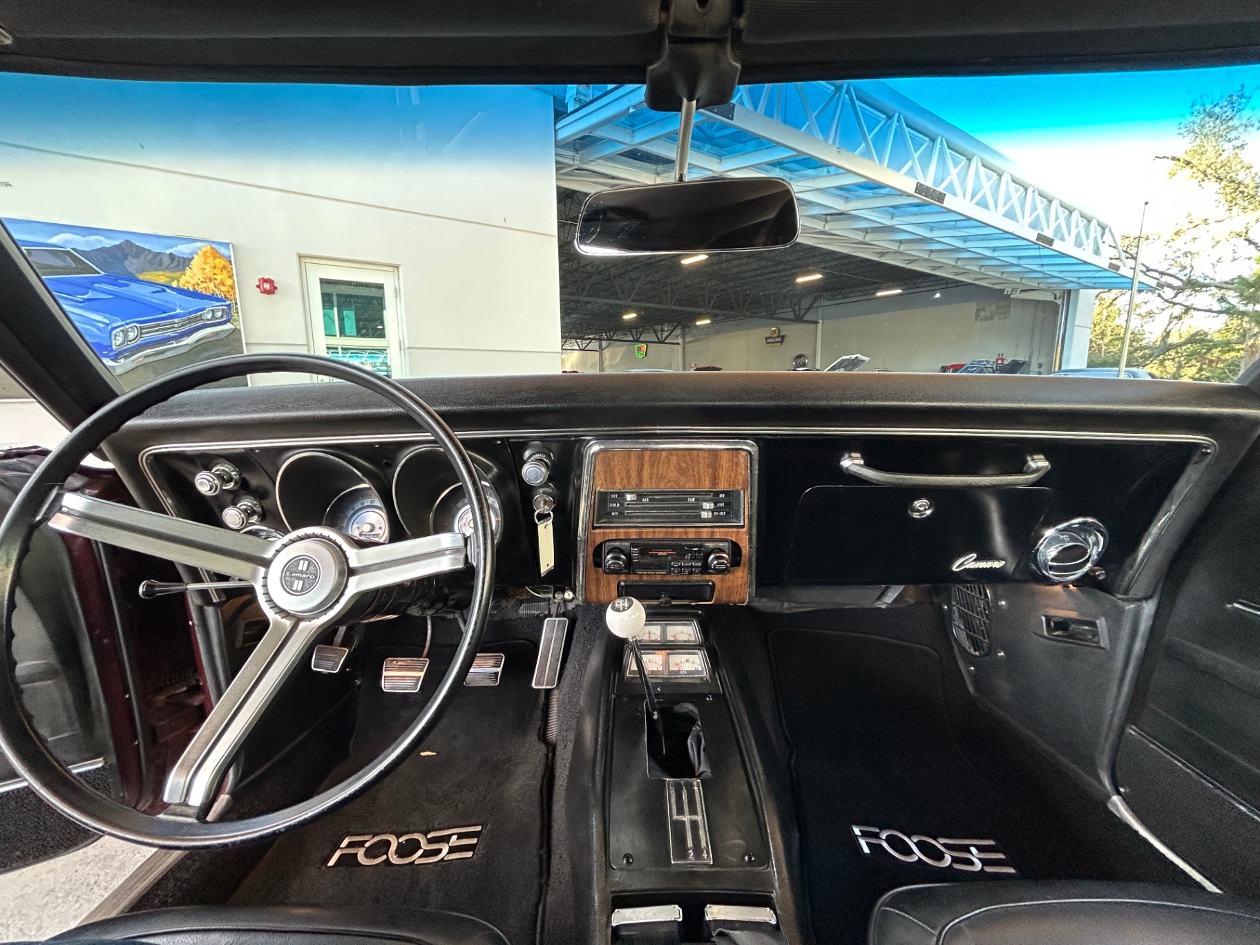 Vehicle photo 40
