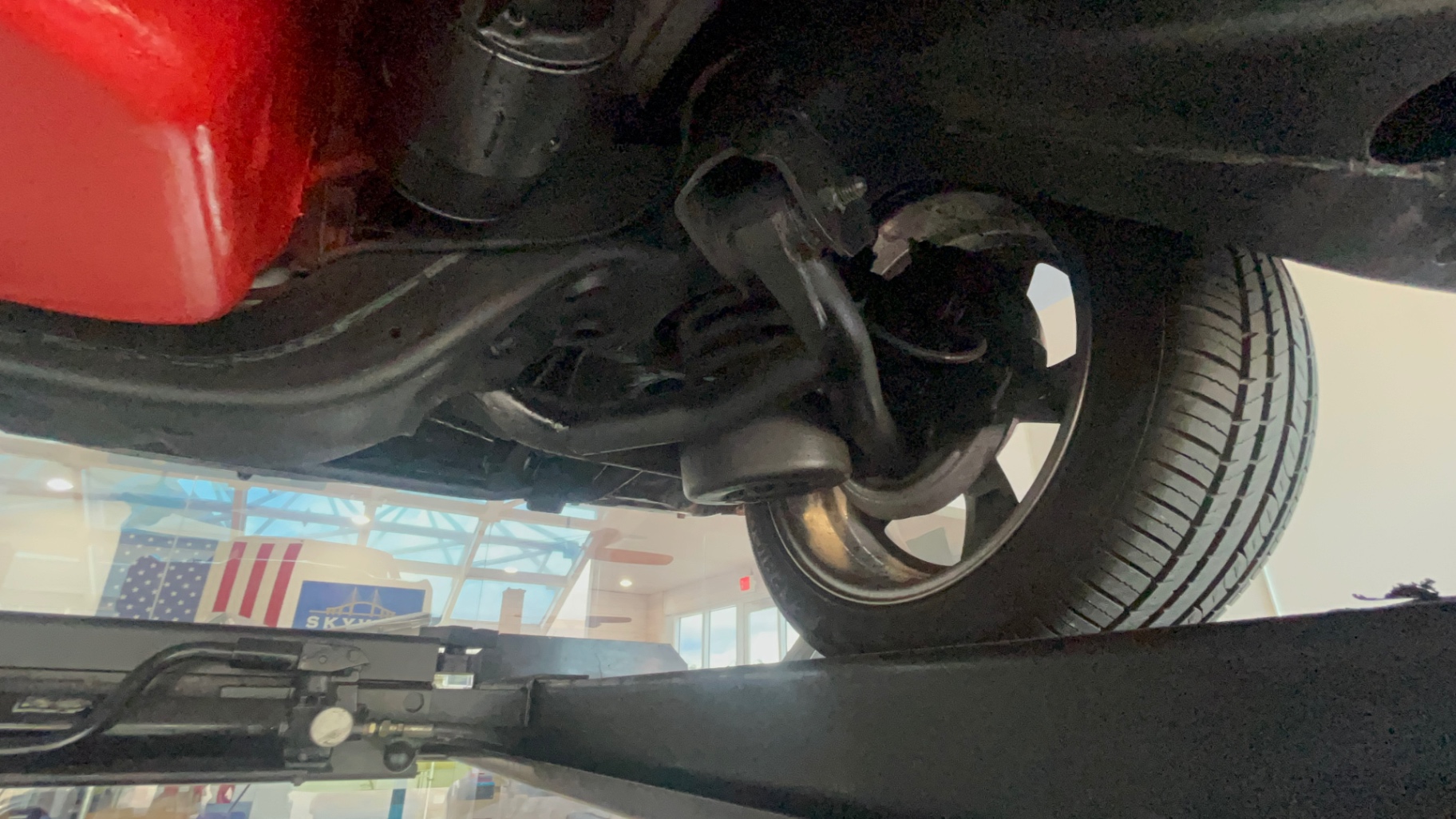 Vehicle photo 56
