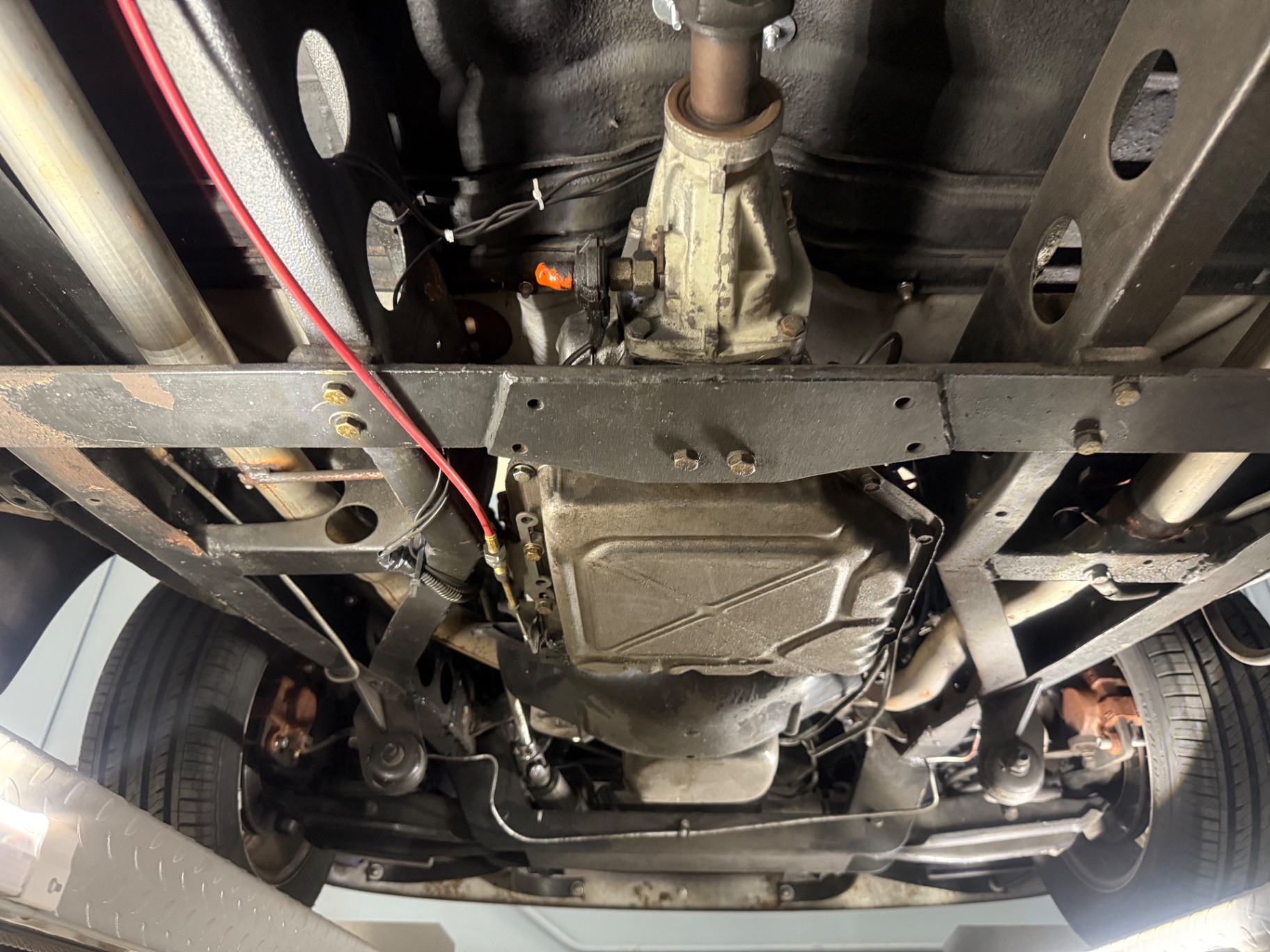 Vehicle photo 47