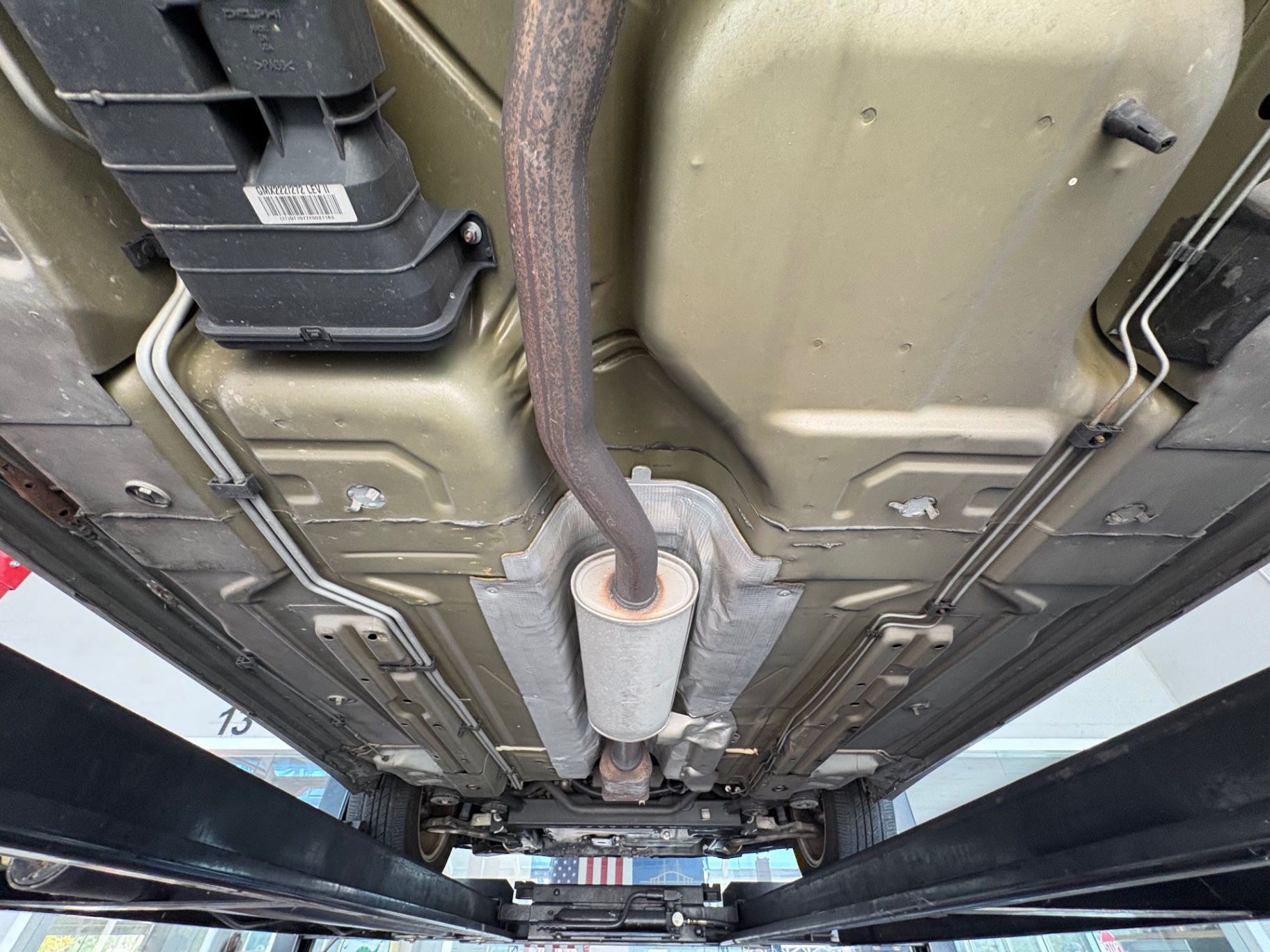 Vehicle photo 52
