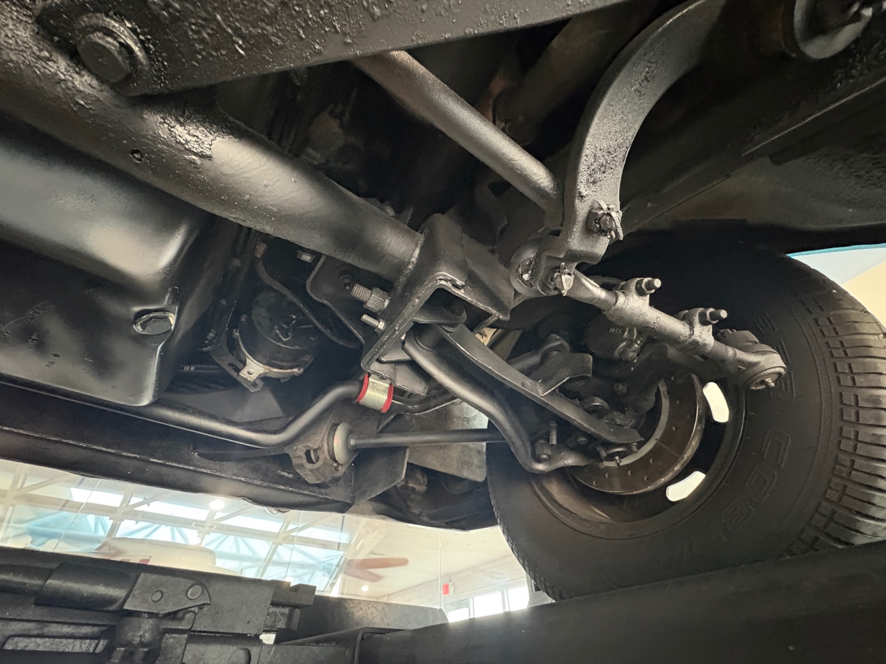 Vehicle photo 52
