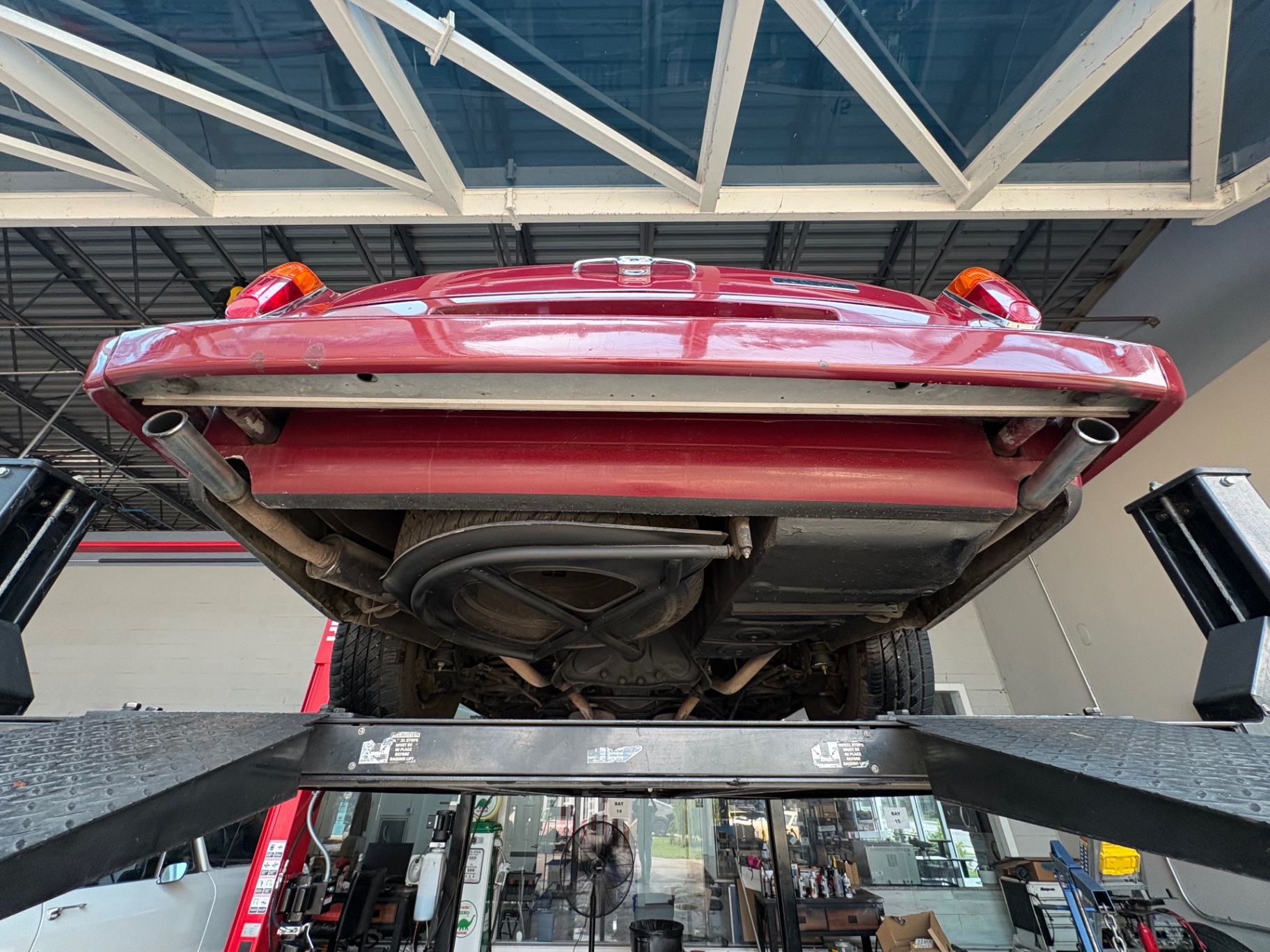 Vehicle photo 48