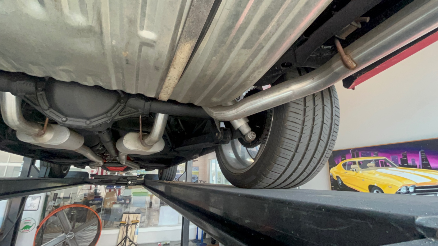 Vehicle photo 63