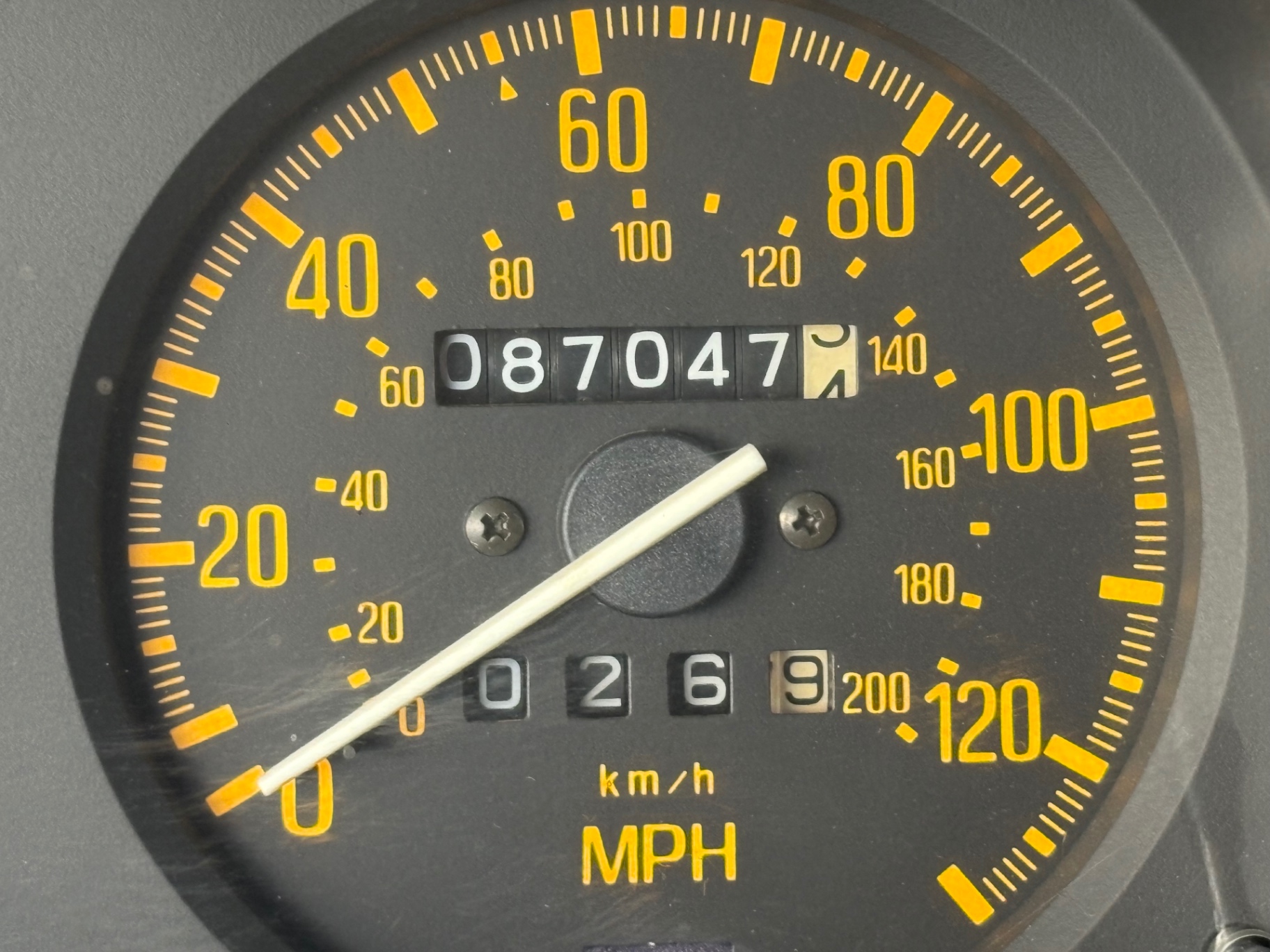 Vehicle photo 25