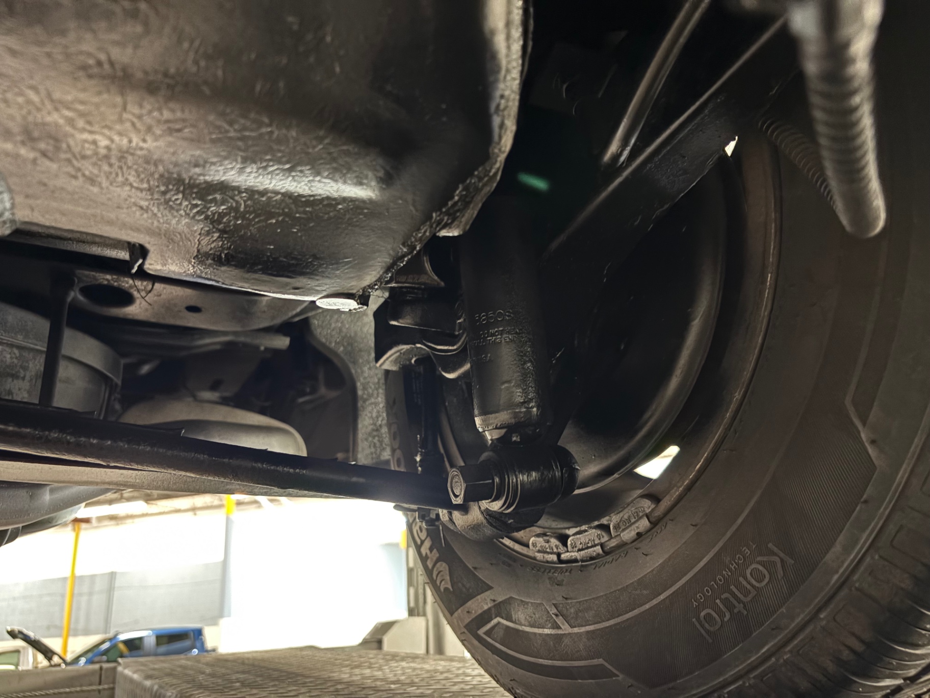 Vehicle photo 42