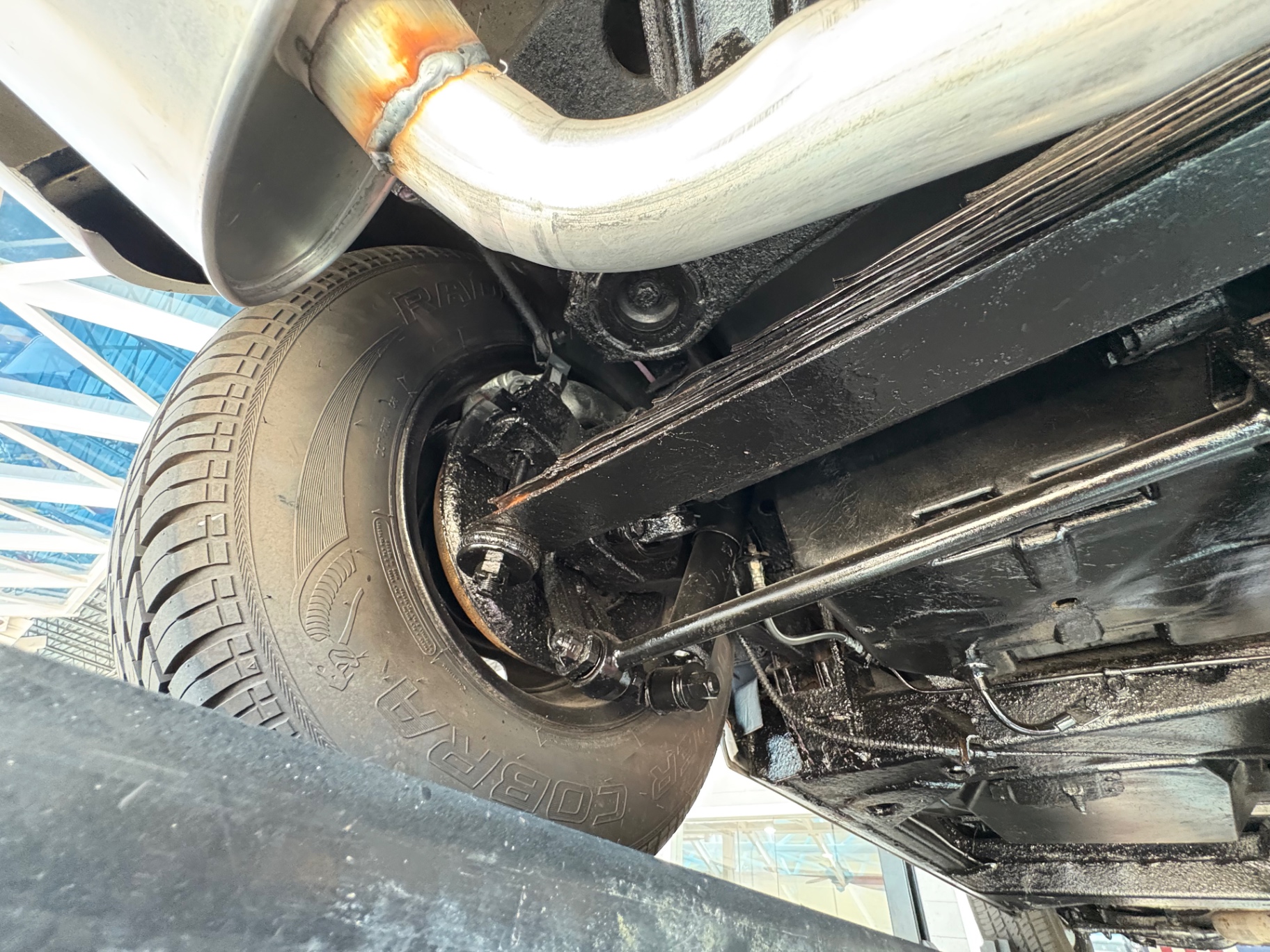Vehicle photo 58