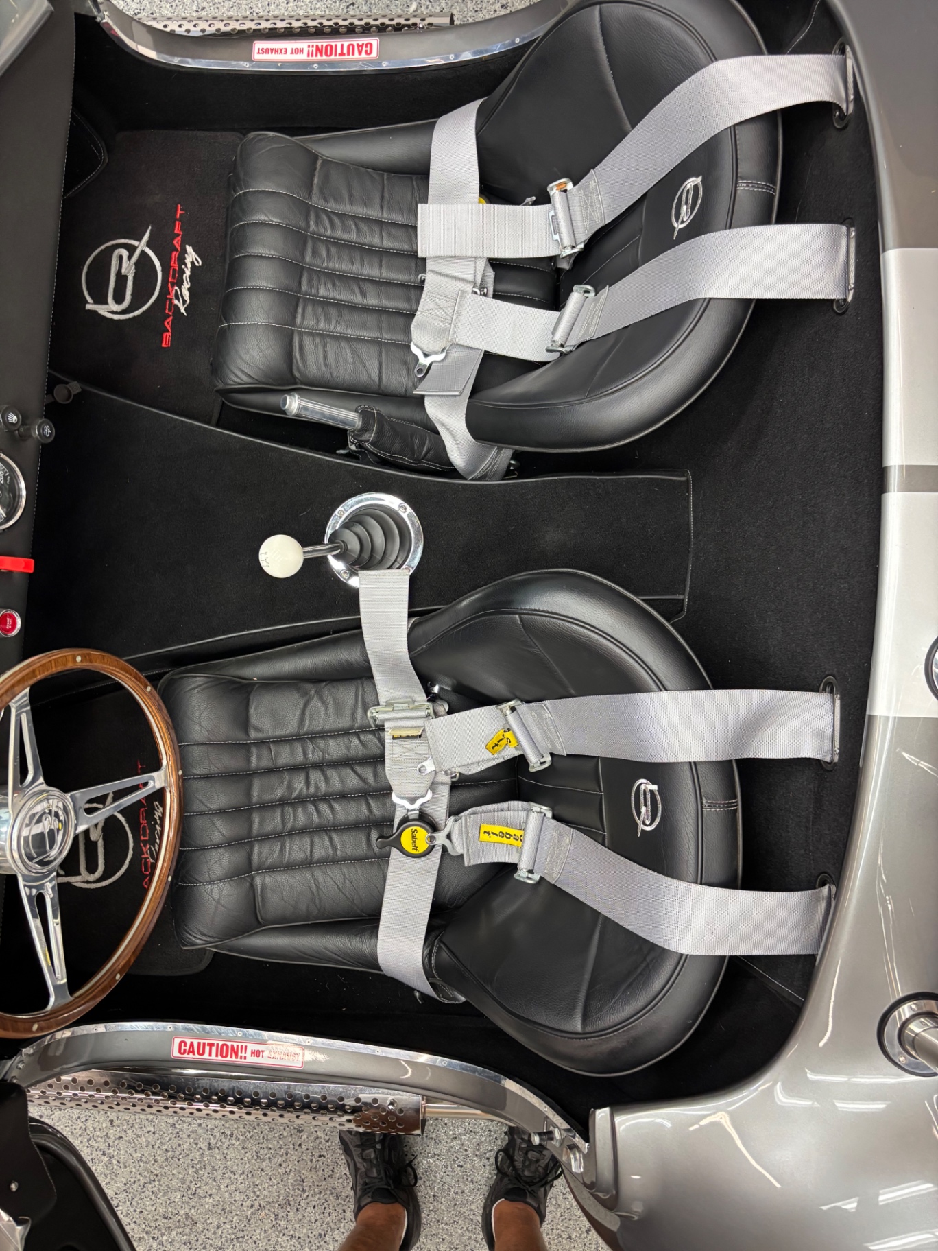 Vehicle photo 31