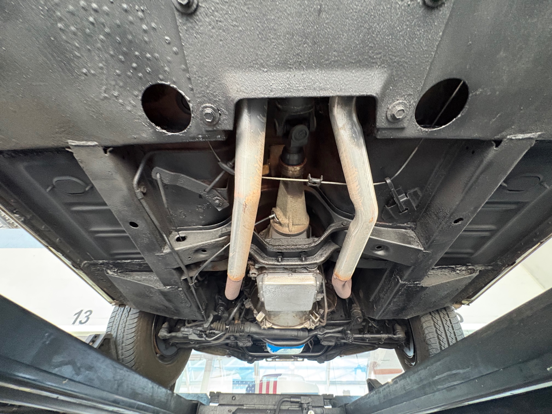 Vehicle photo 55