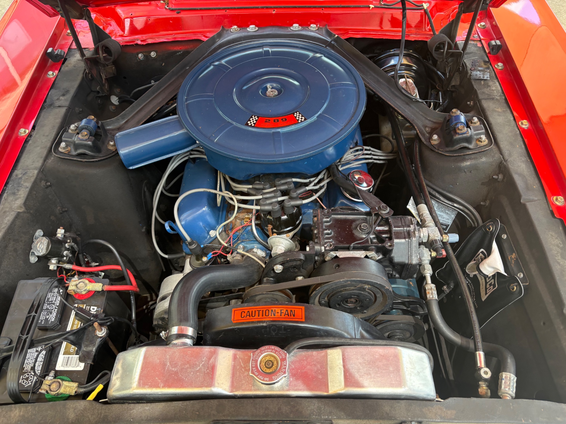 Vehicle photo 33