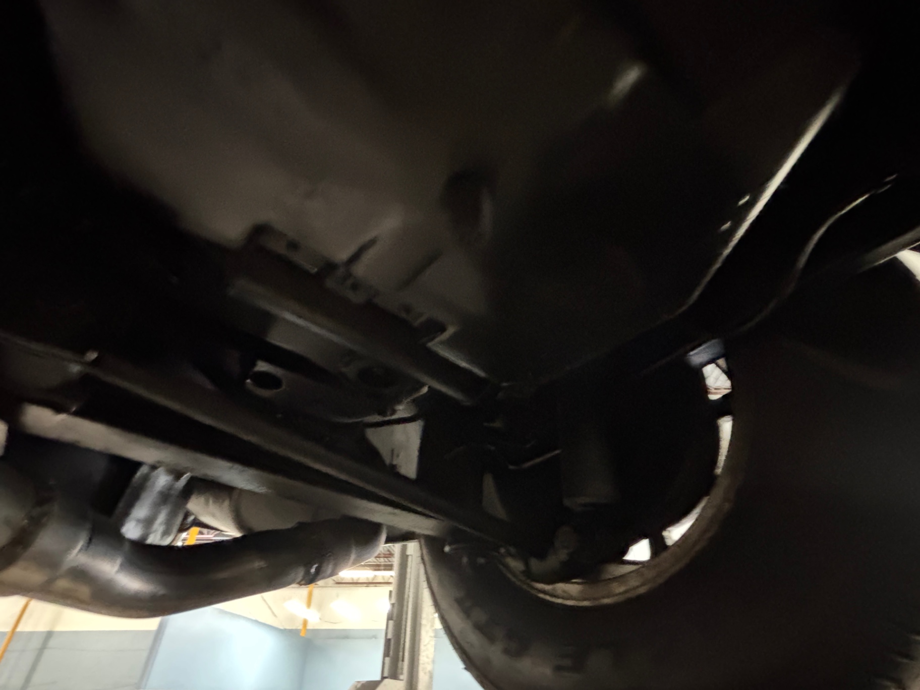 Vehicle photo 48