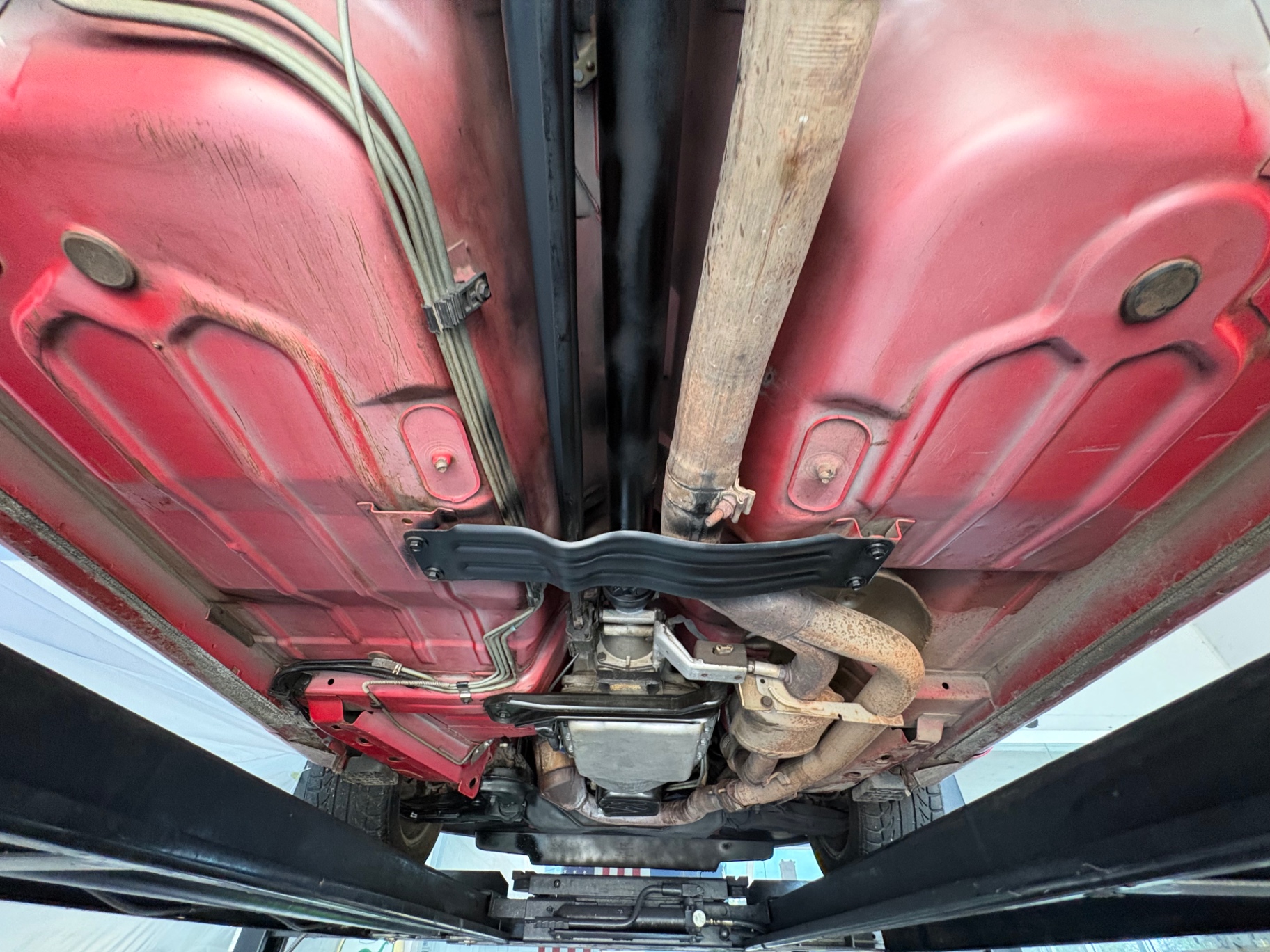 Vehicle photo 48