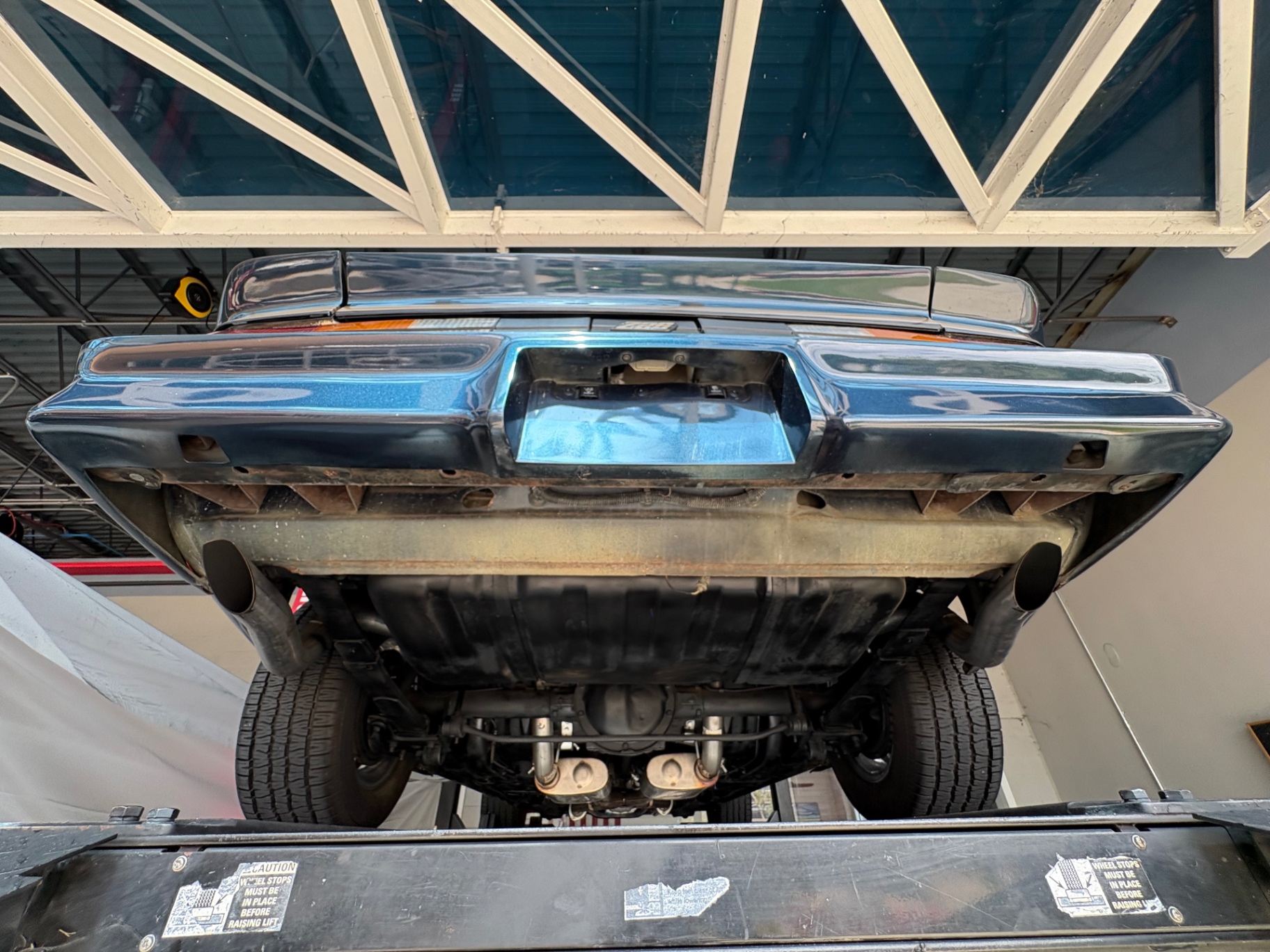 Vehicle photo 45