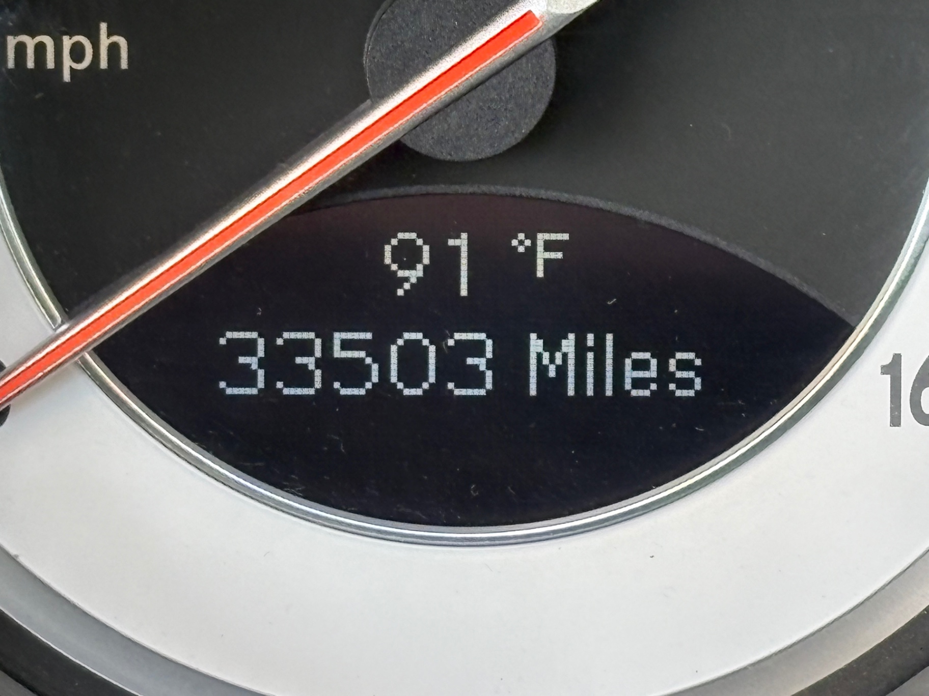 Vehicle photo 29