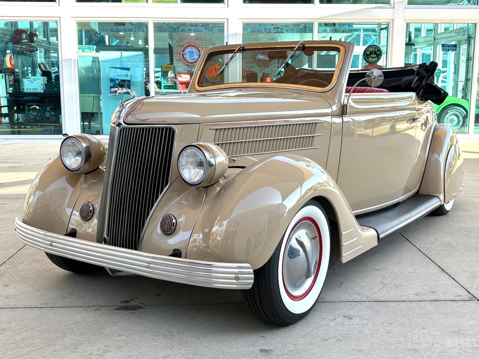 1936 Ford Model 68