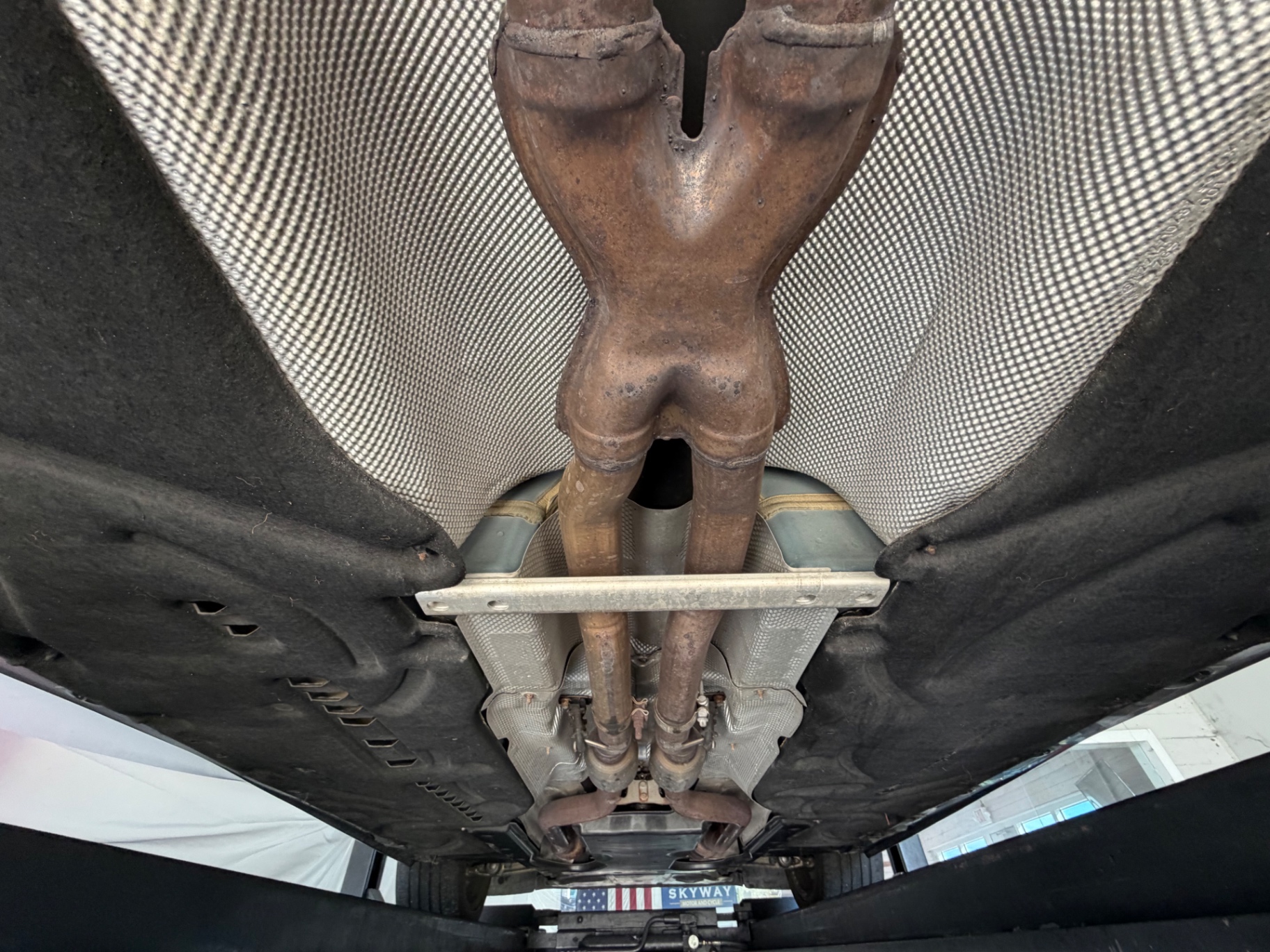 Vehicle photo 51