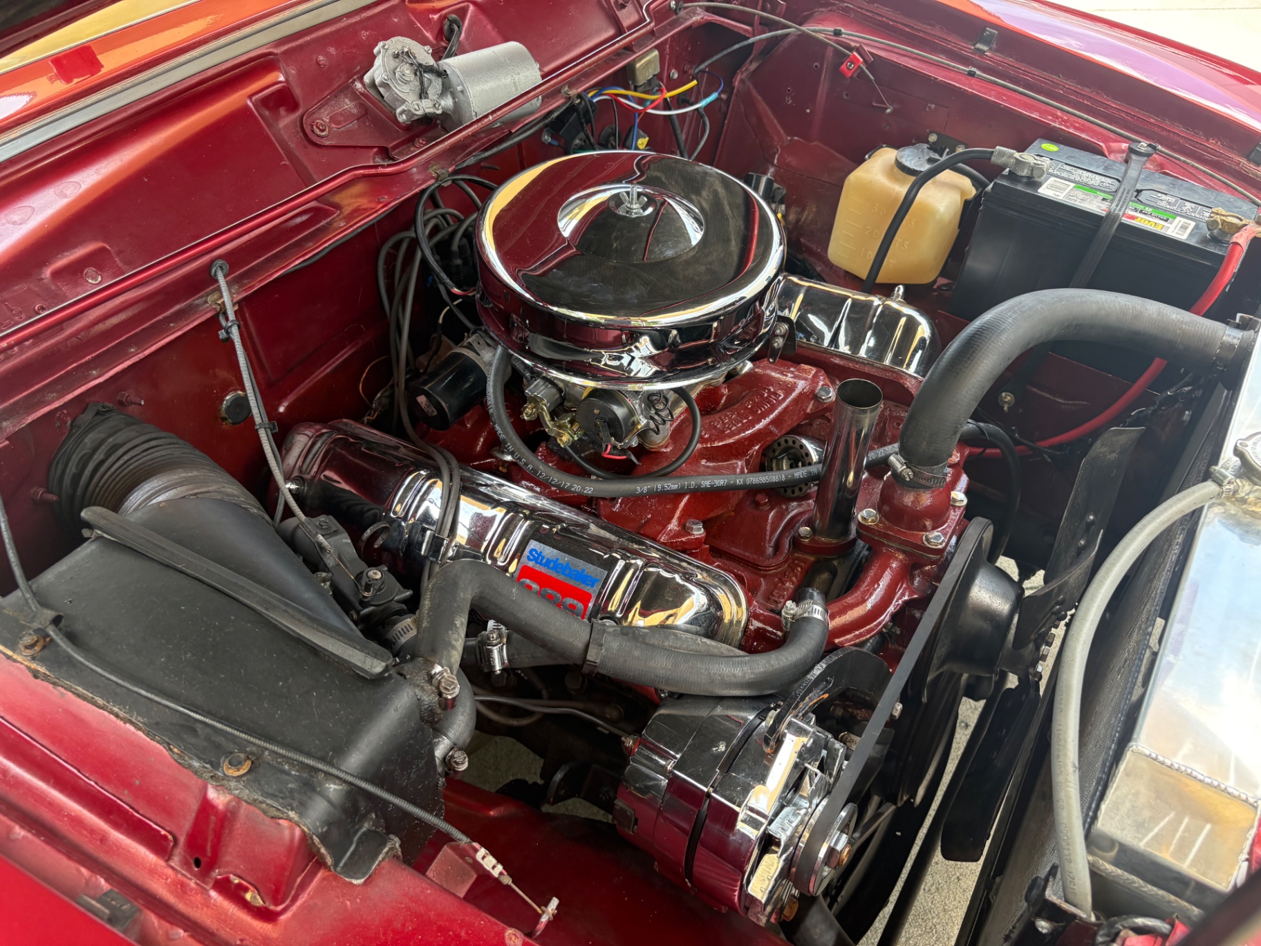 Vehicle photo 33