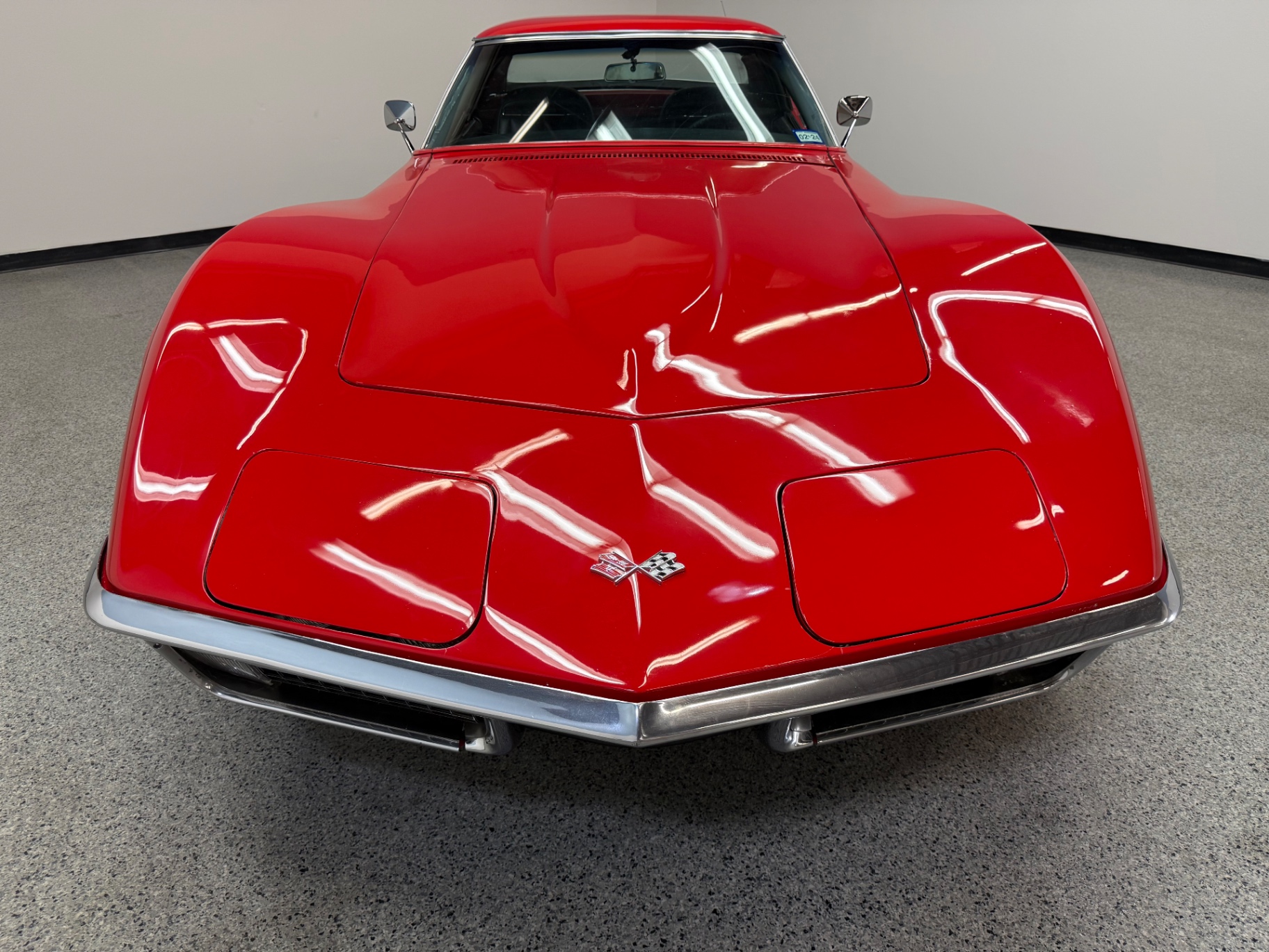 Vehicle photo 10