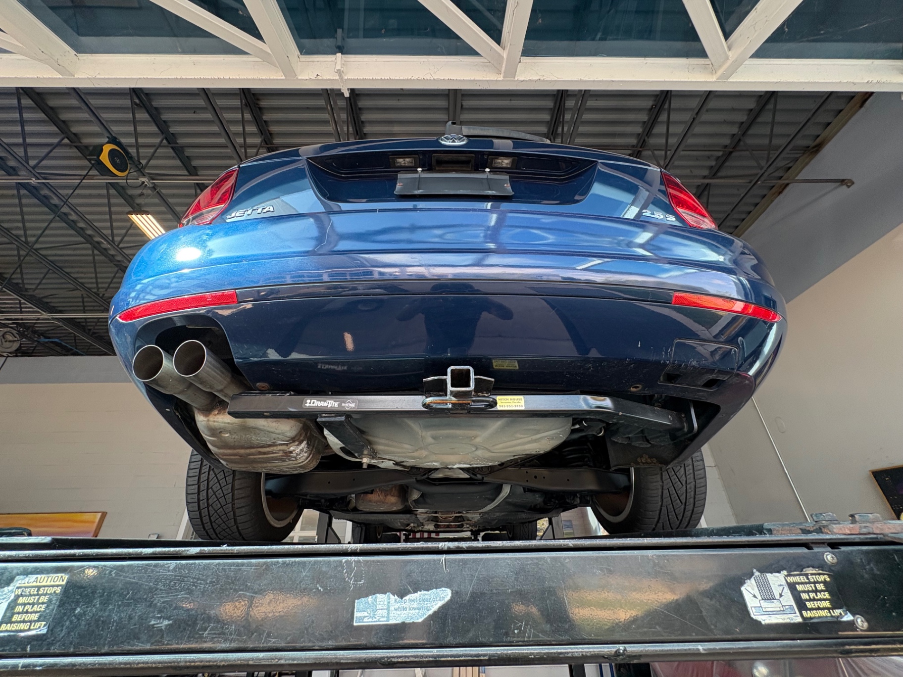 Vehicle photo 47