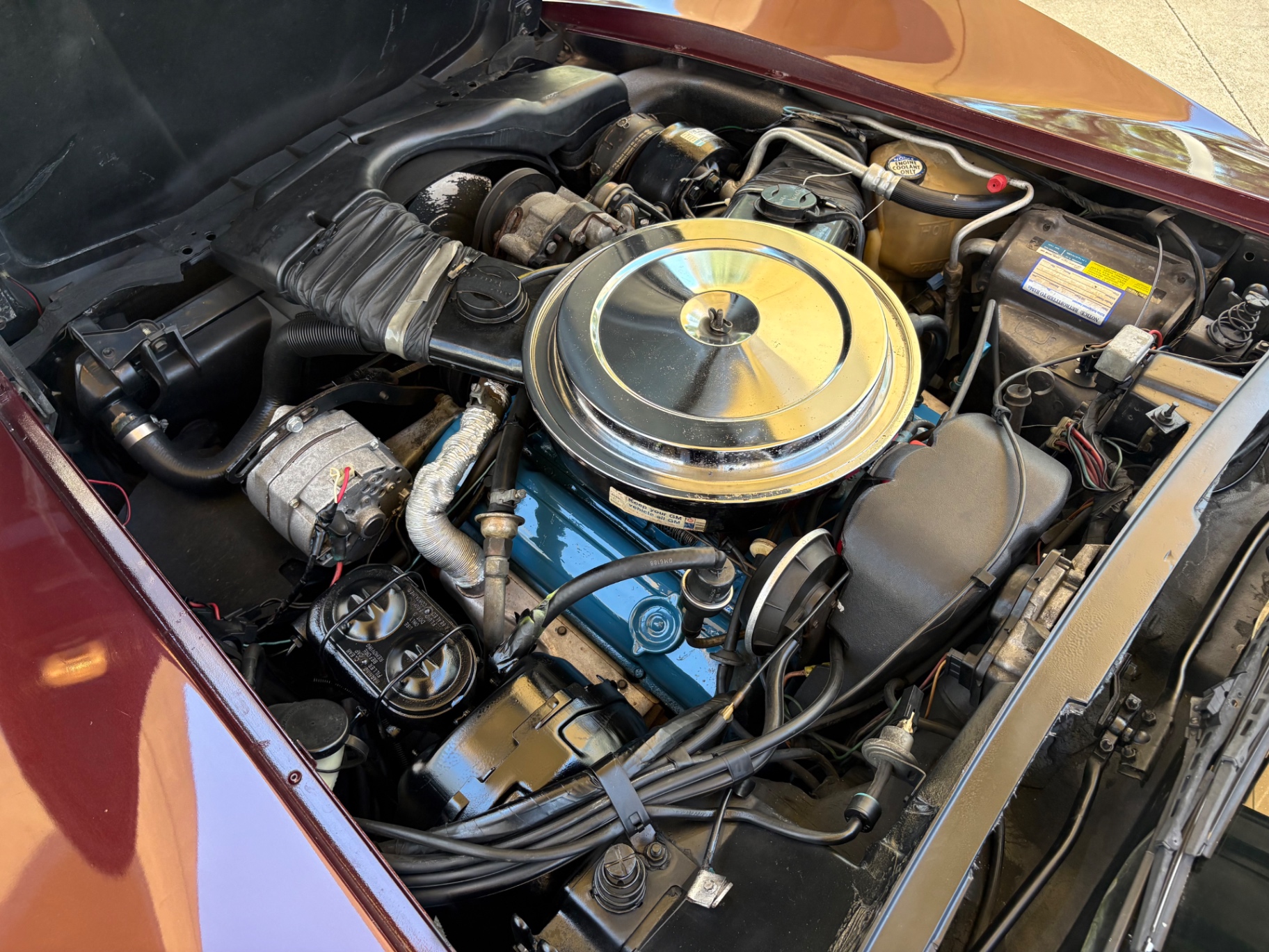 Vehicle photo 28
