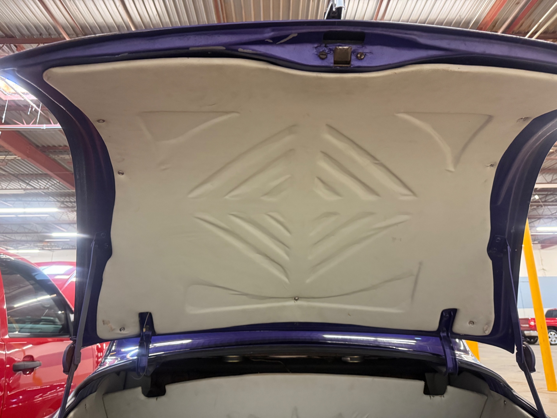 Vehicle photo 31