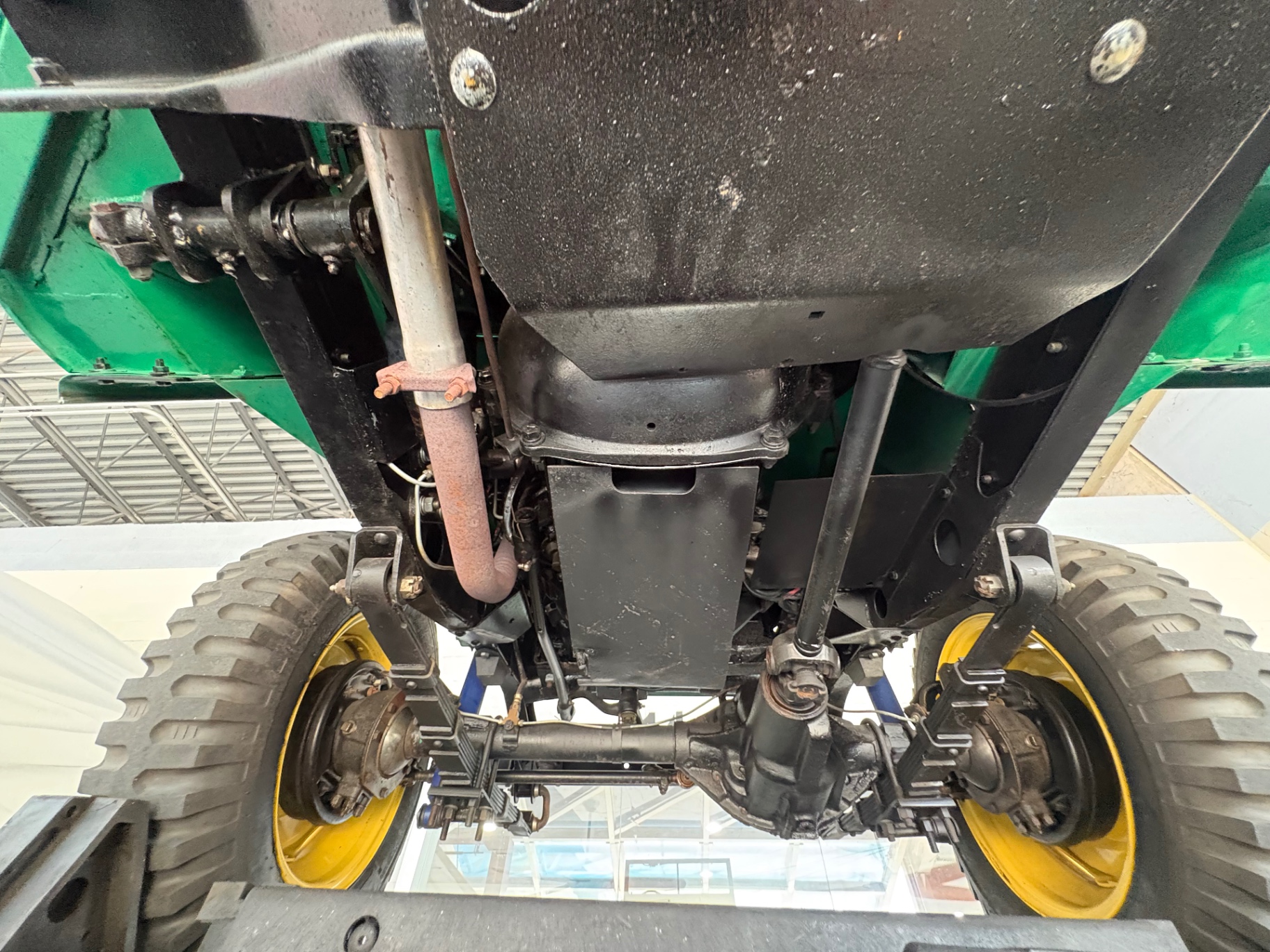 Vehicle photo 47