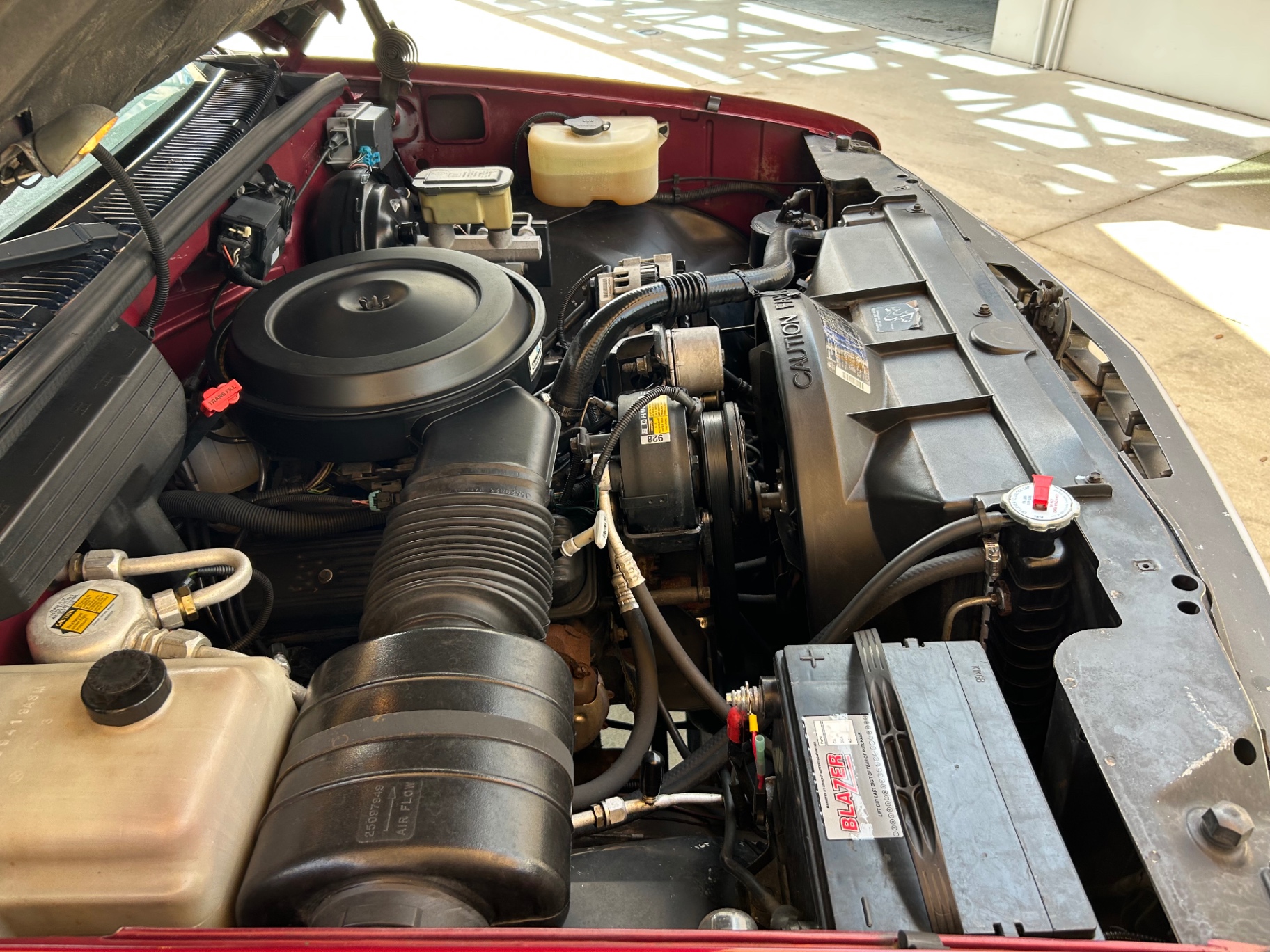 Vehicle photo 29