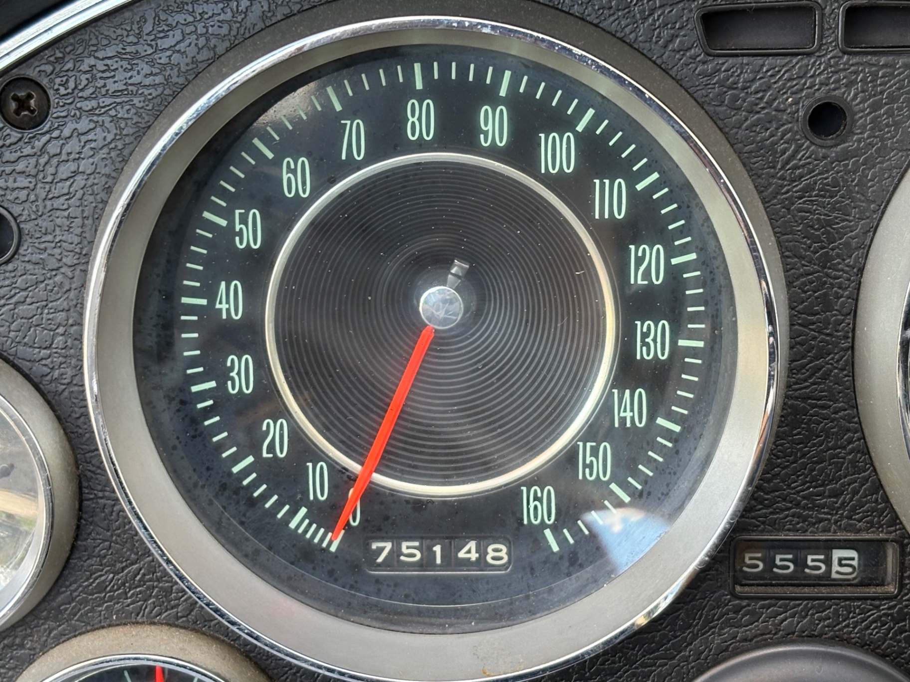 Vehicle photo 48