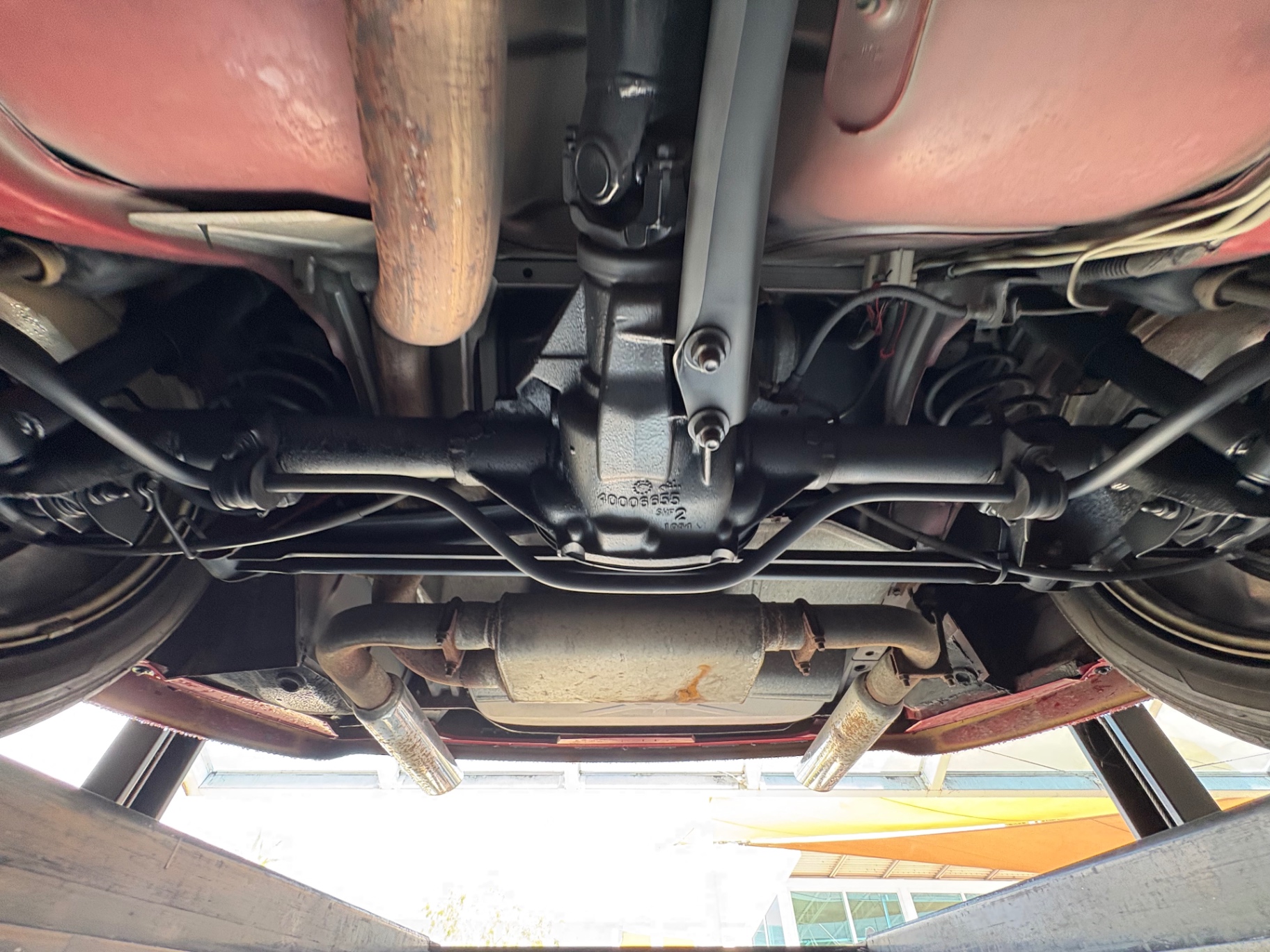 Vehicle photo 54