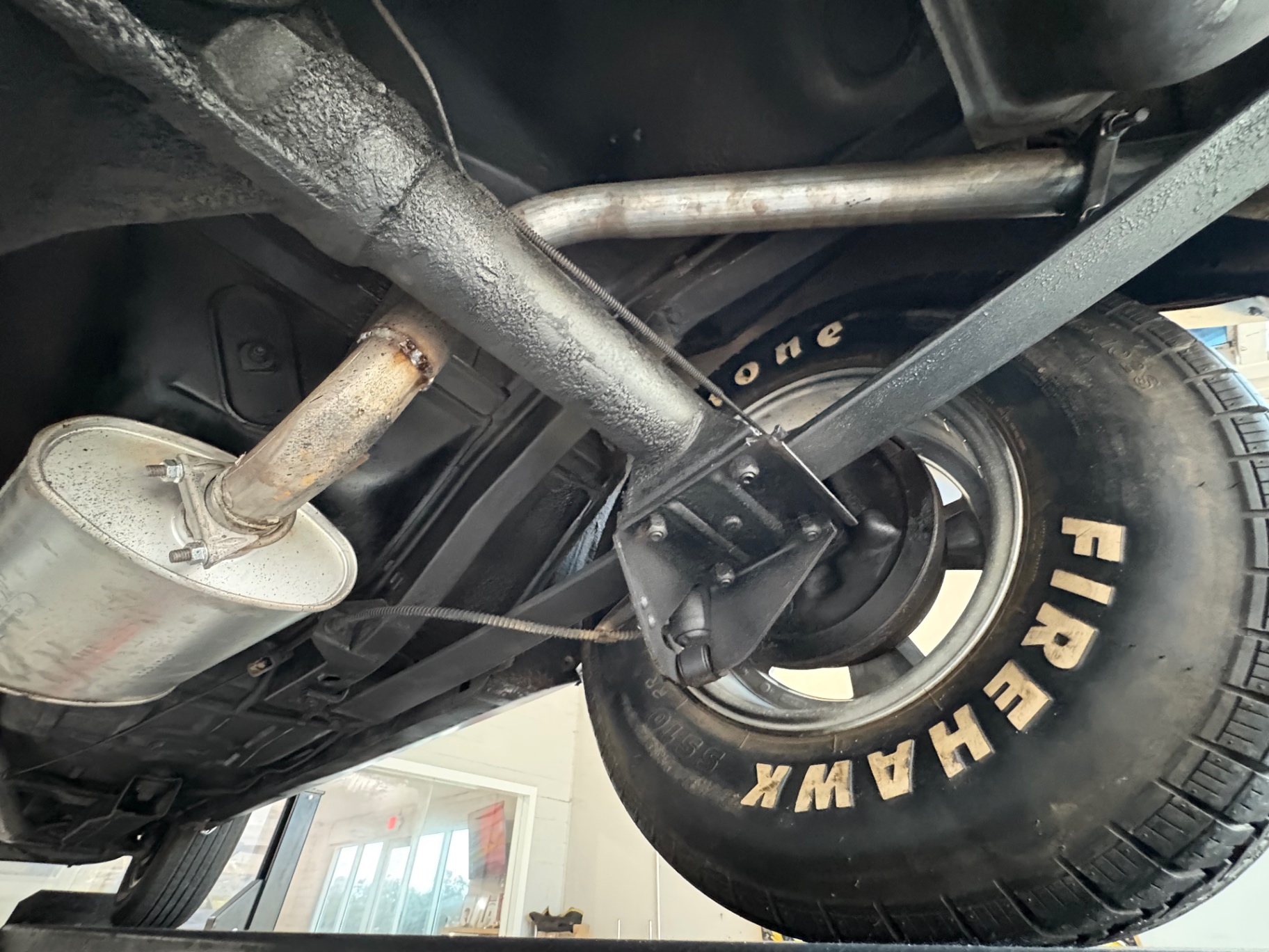 Vehicle photo 44