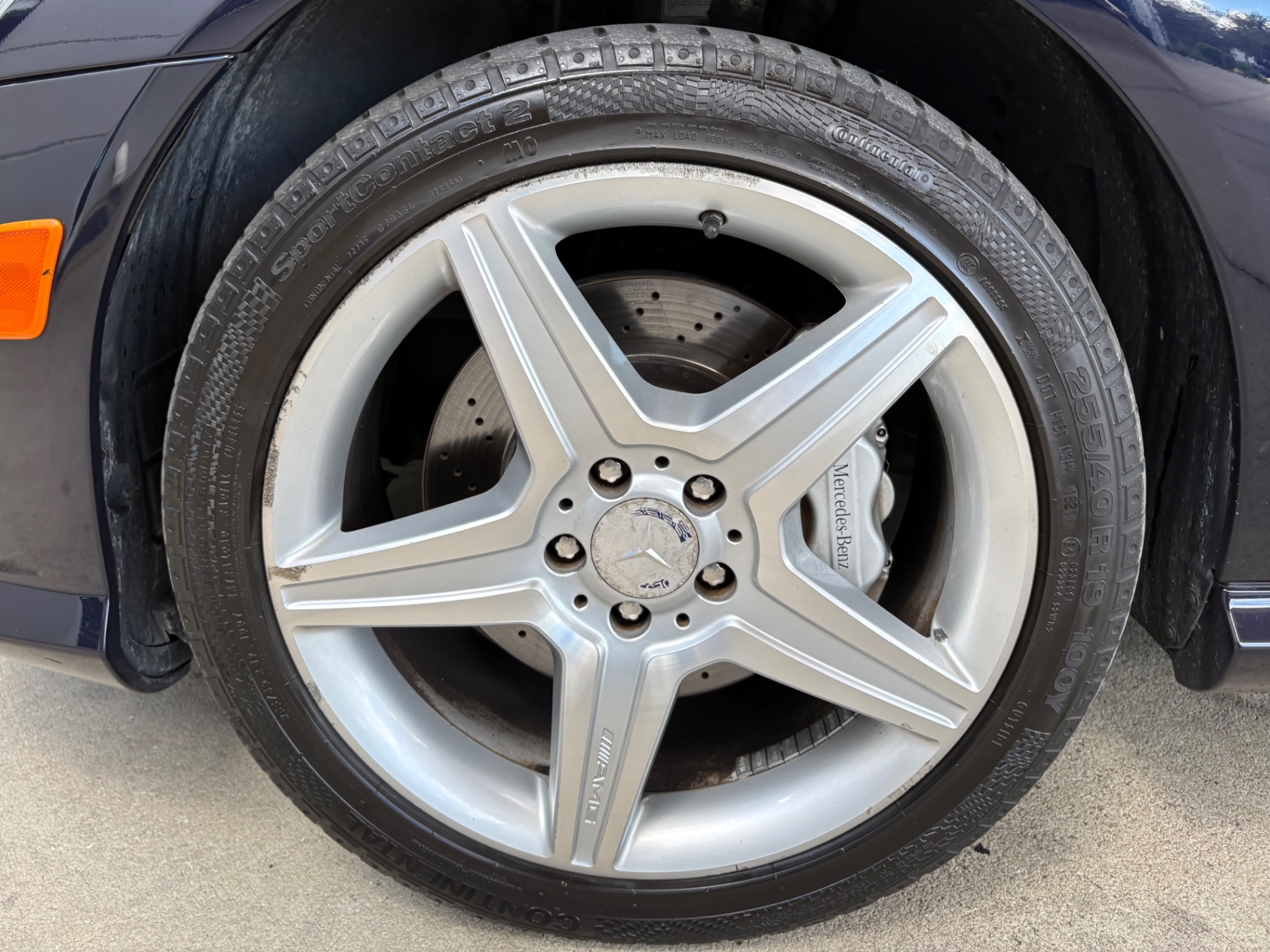 Vehicle photo 21