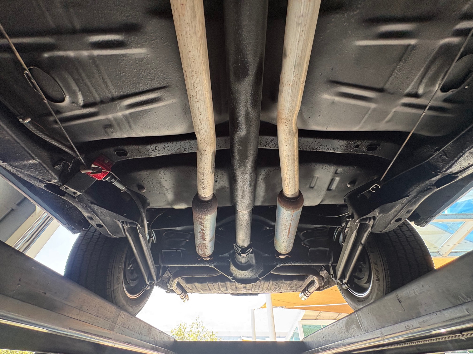 Vehicle photo 58