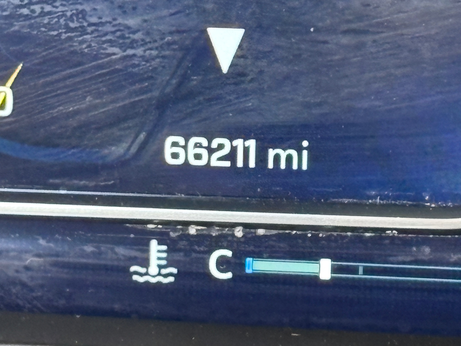 Vehicle photo 22