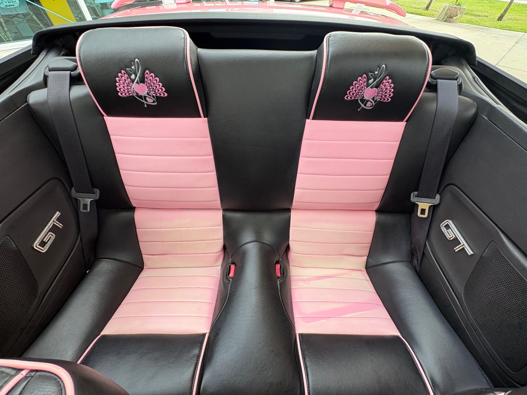 Vehicle photo 41