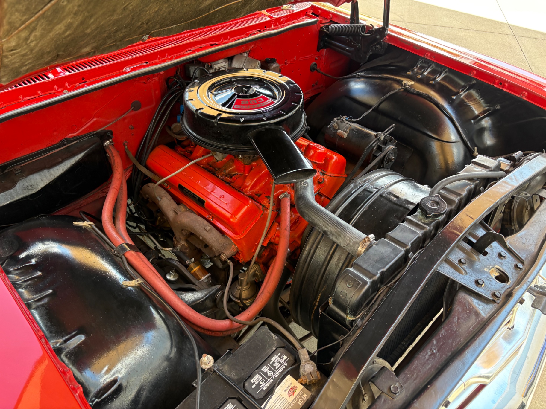 Vehicle photo 30
