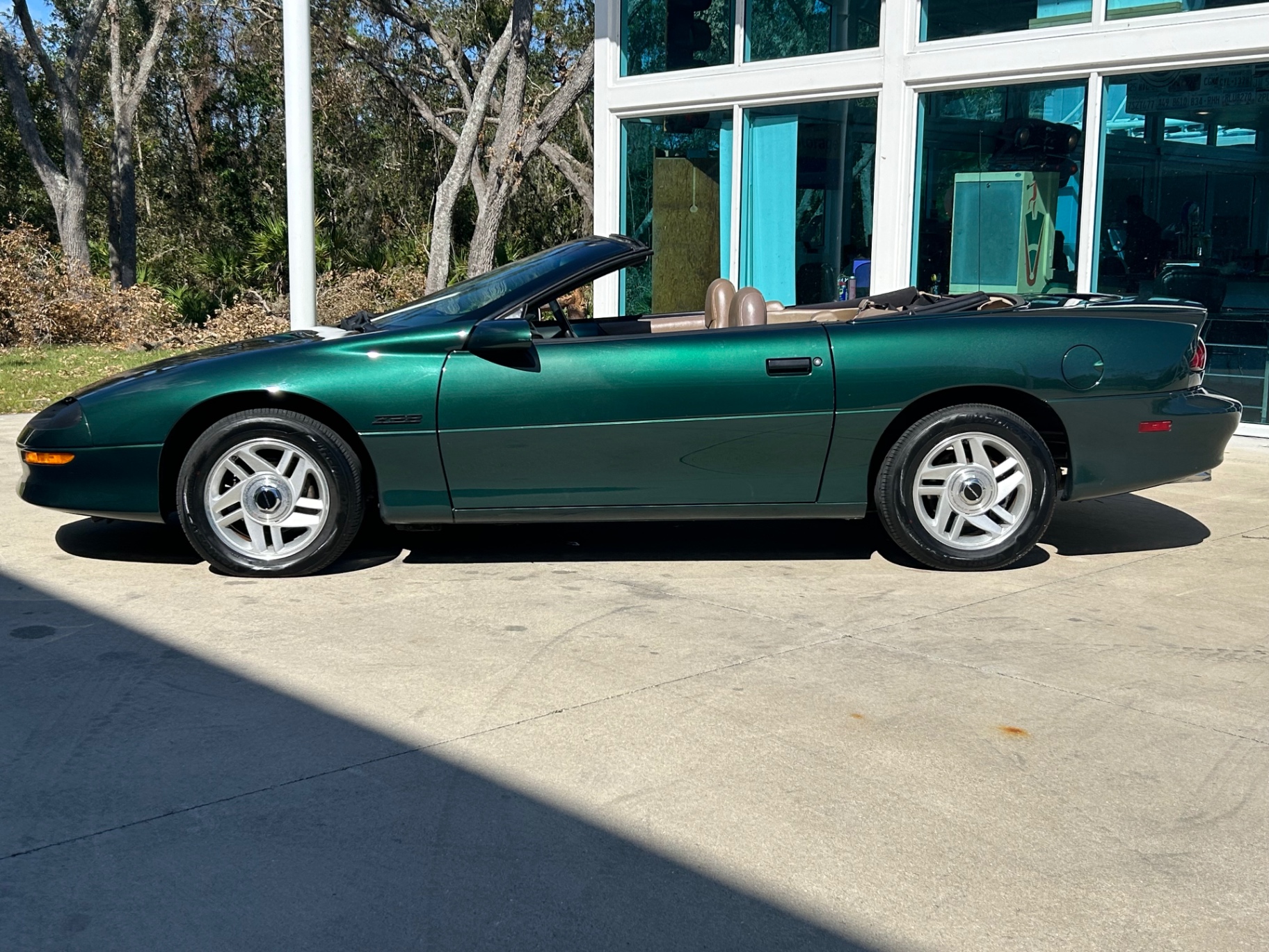 1995 Chevrolet Camaro null photo 11