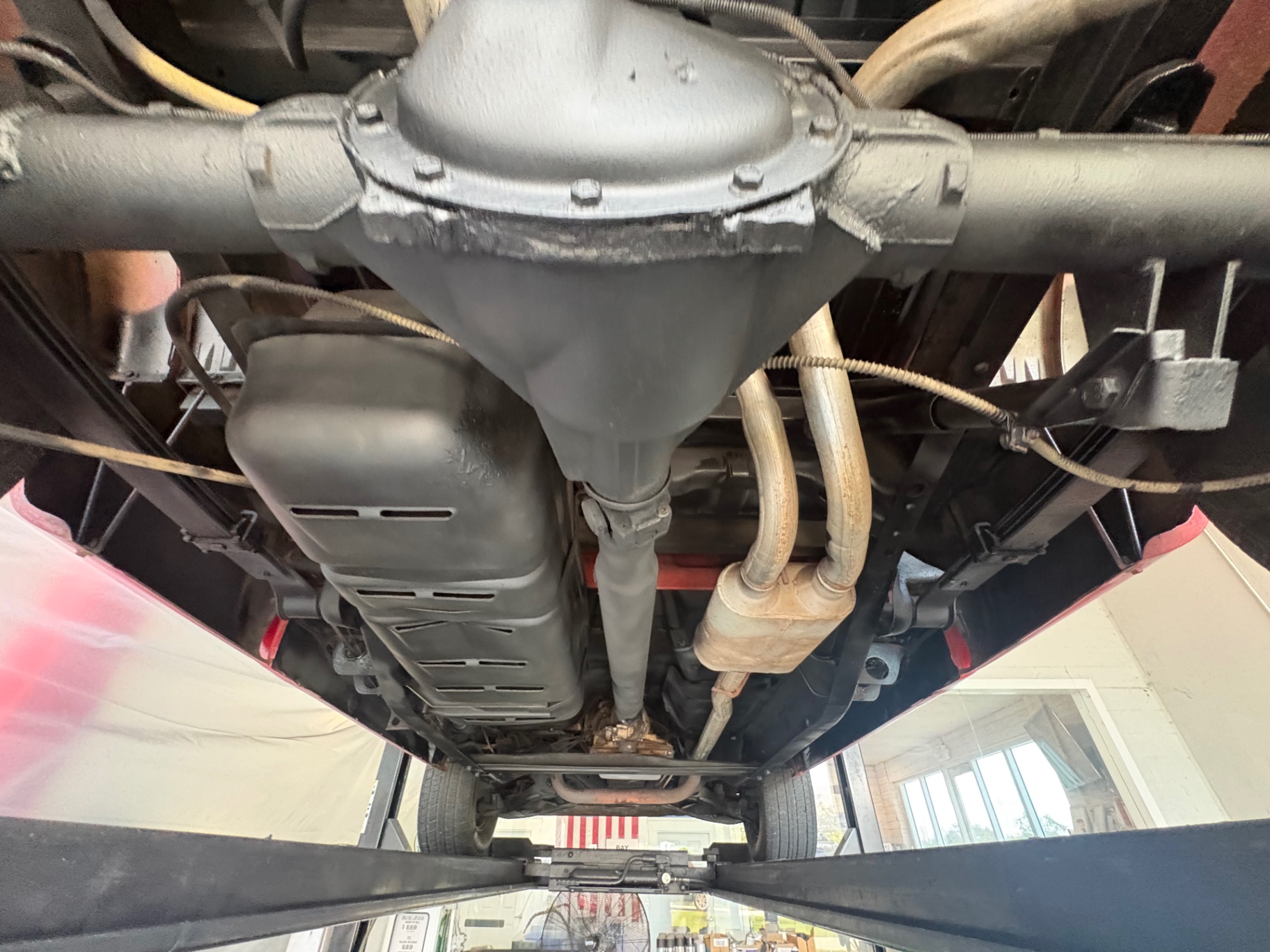 Vehicle photo 39