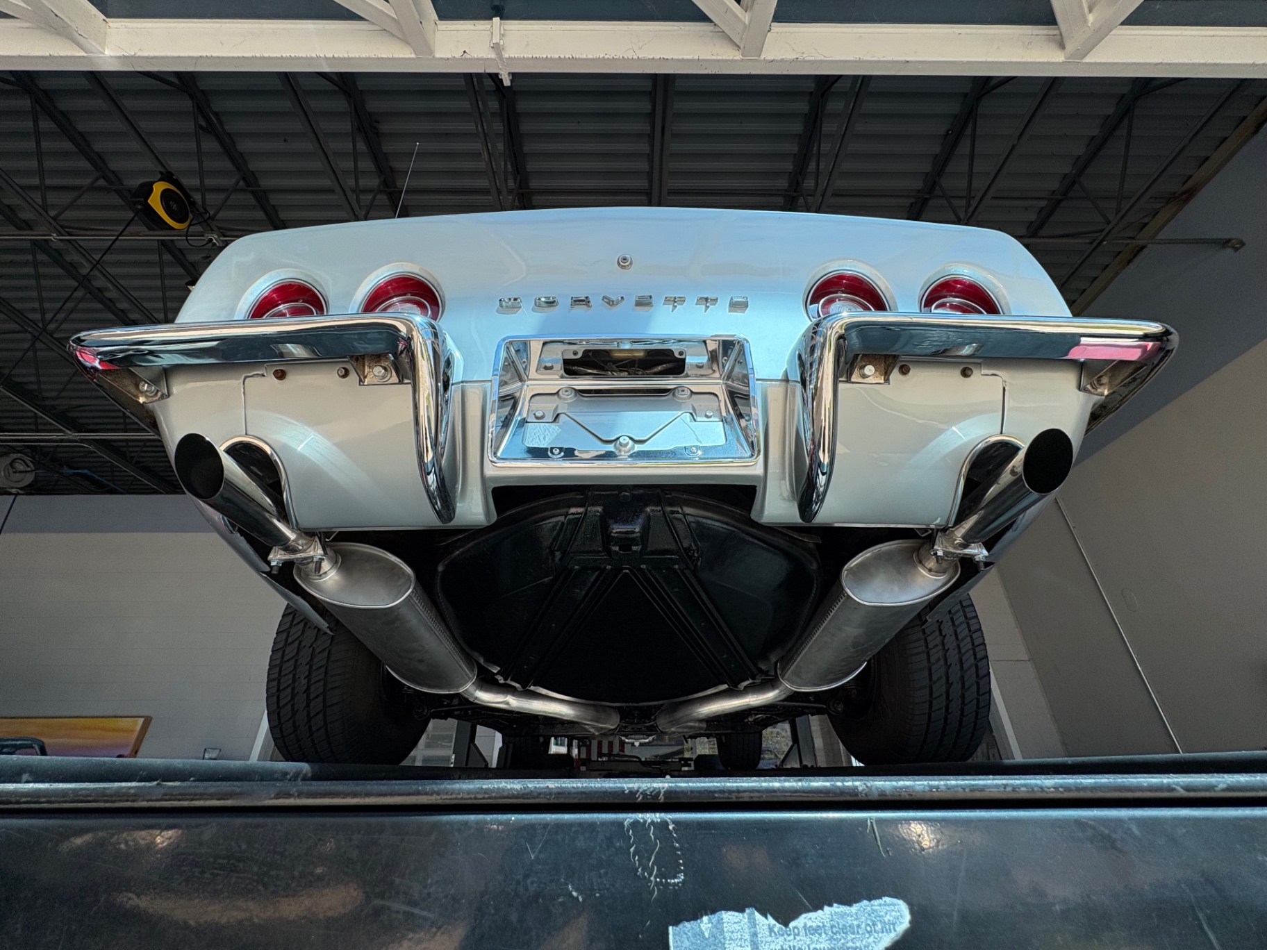 Vehicle photo 56