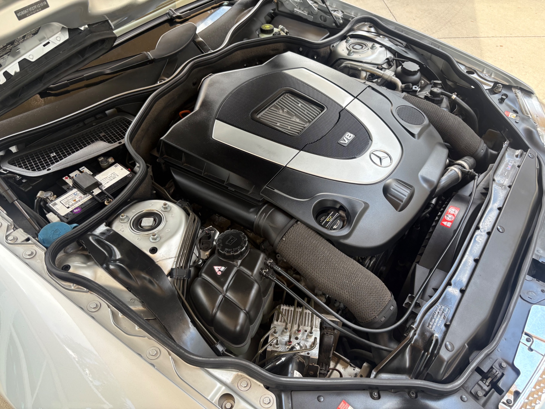 Vehicle photo 33
