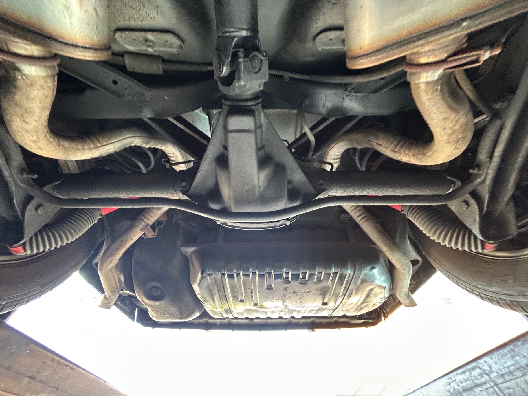 Vehicle photo 56