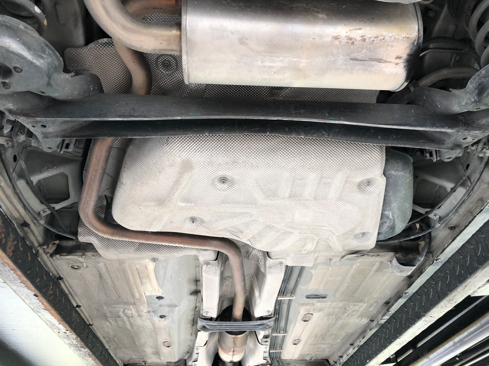 Vehicle photo 52