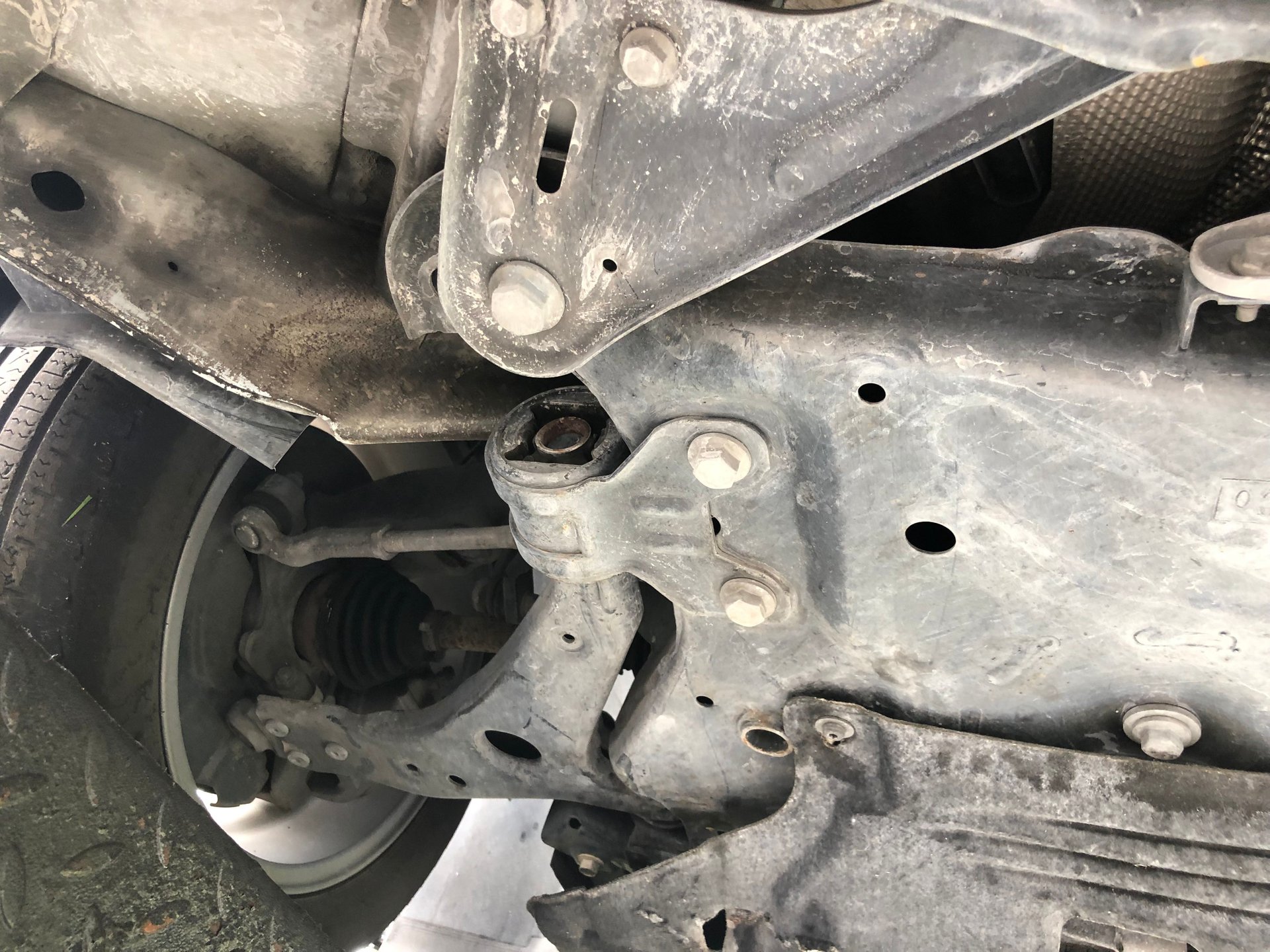 Vehicle photo 57