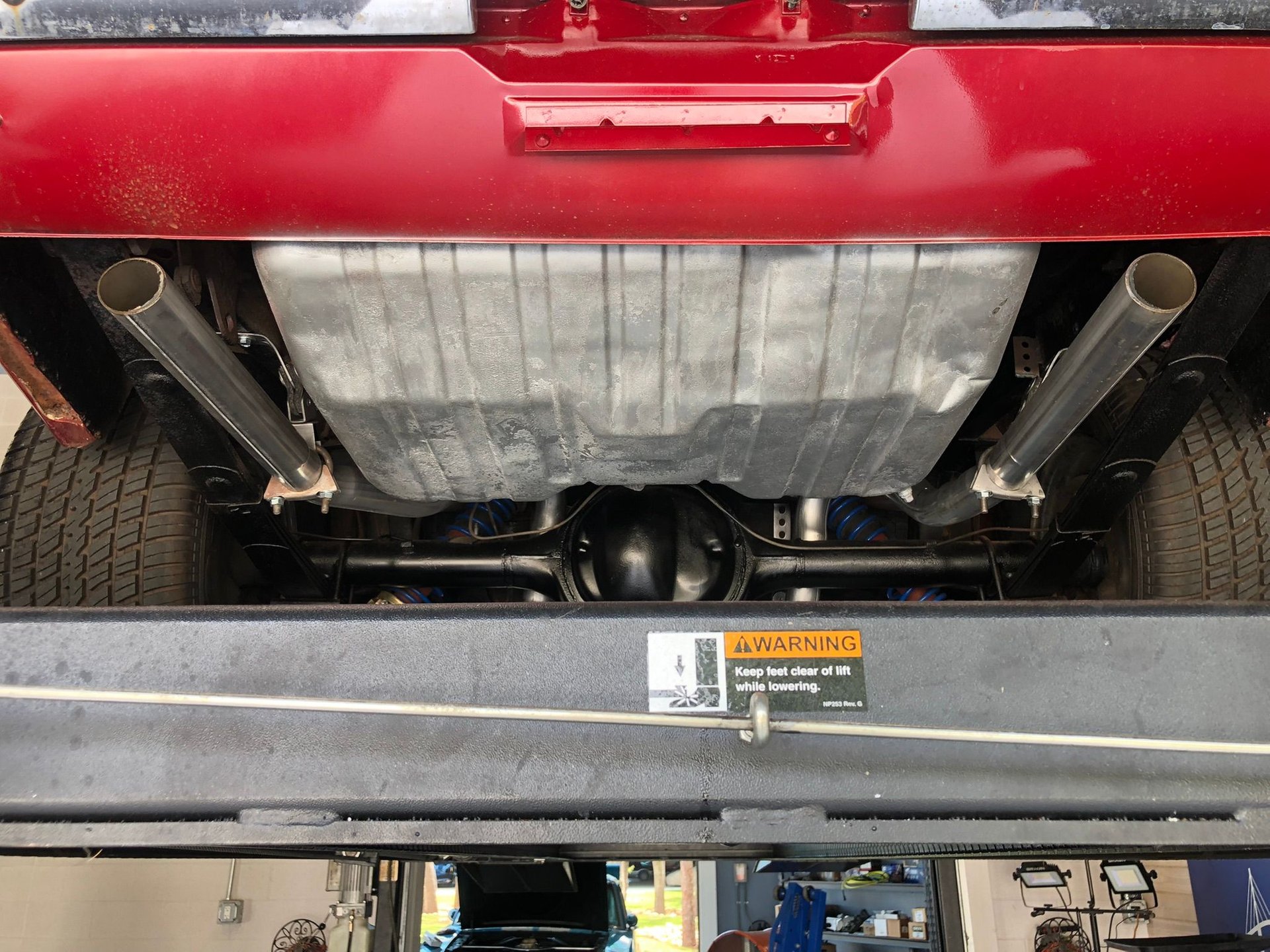 Vehicle photo 39