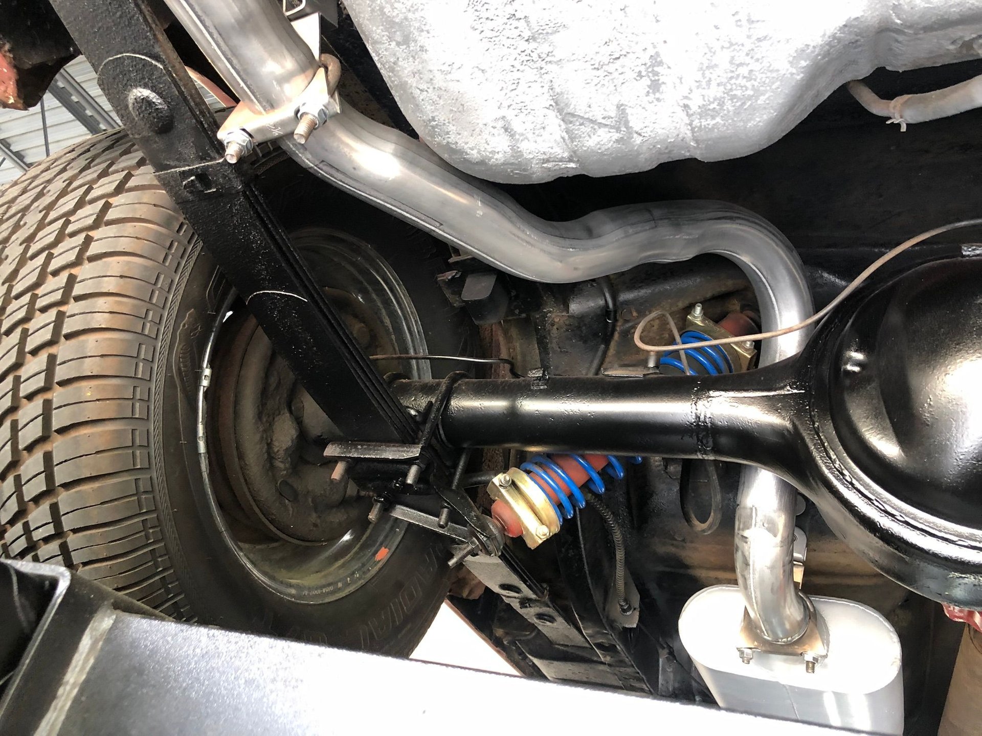 Vehicle photo 41