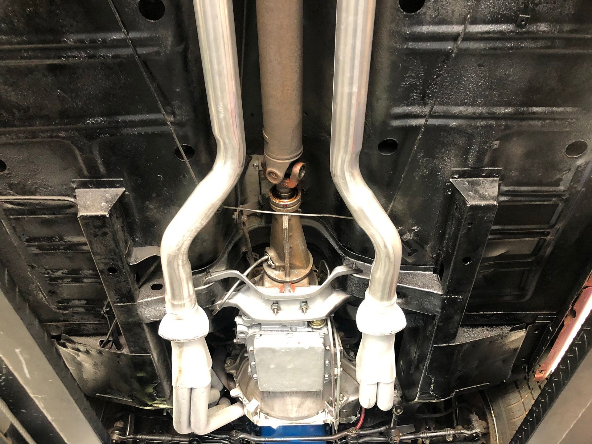Vehicle photo 47
