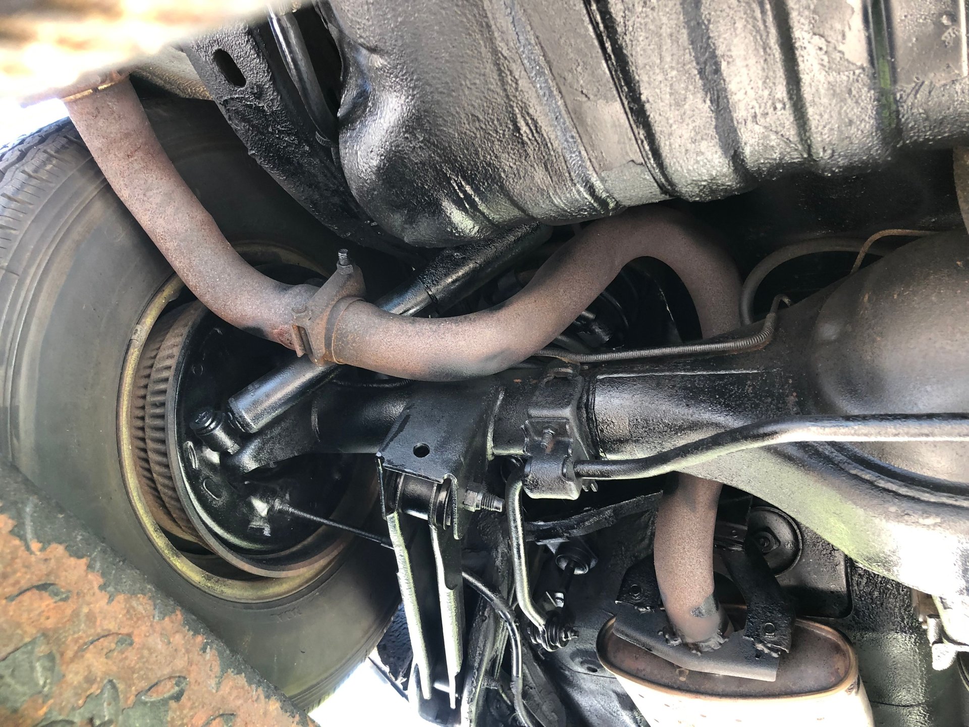 Vehicle photo 39