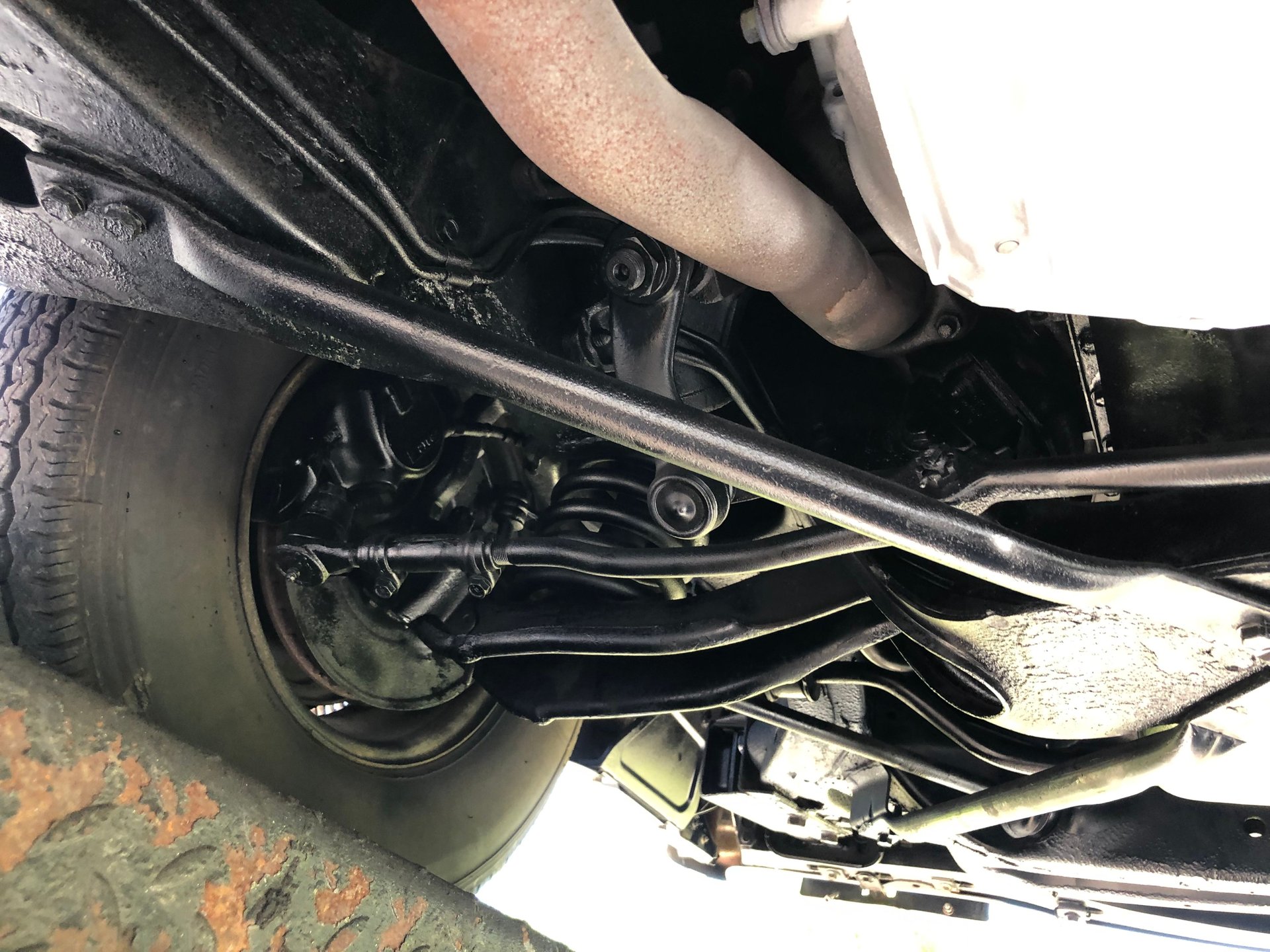 Vehicle photo 49